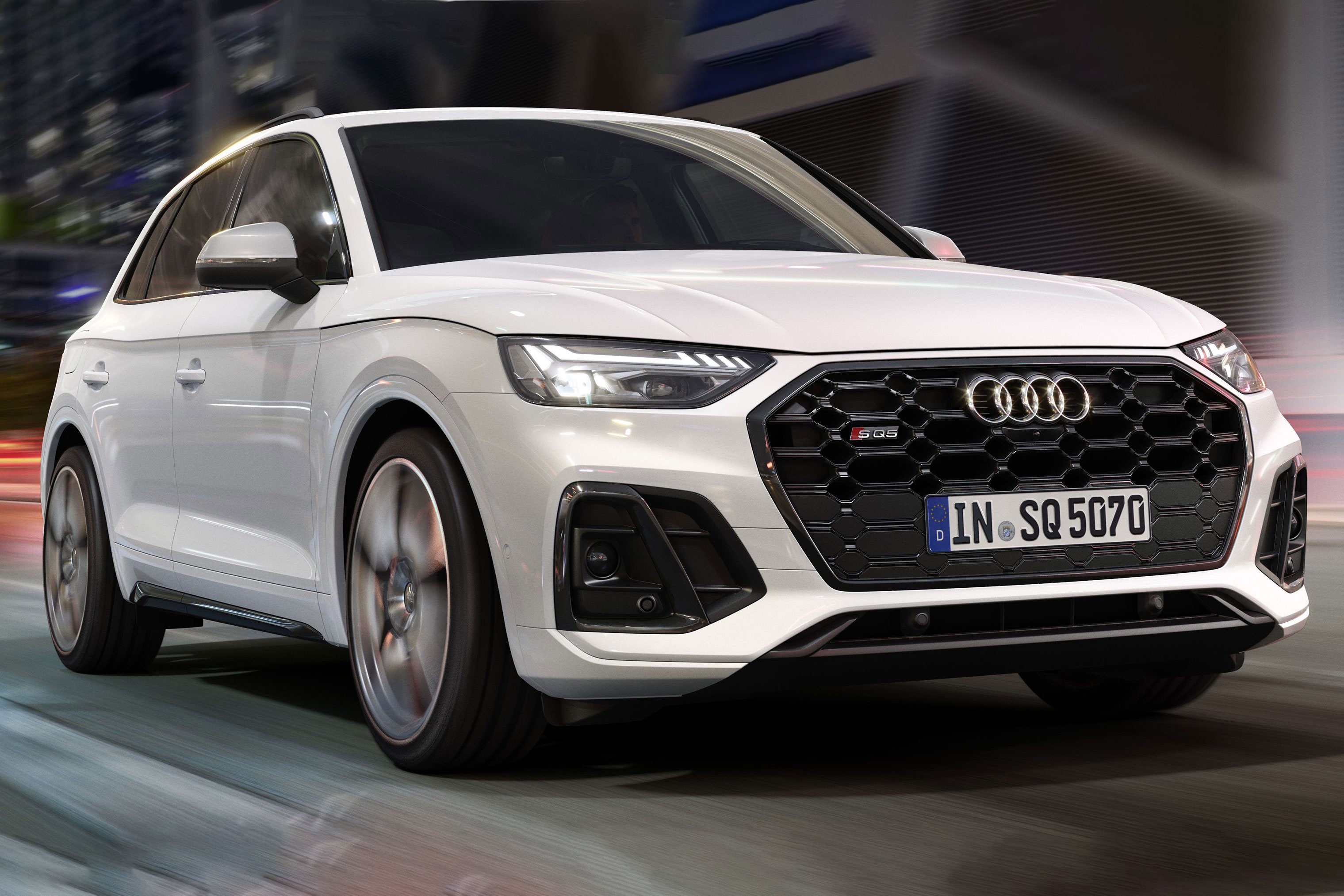 Audi SQ5 doi 2021 duoc ra mat hinh anh