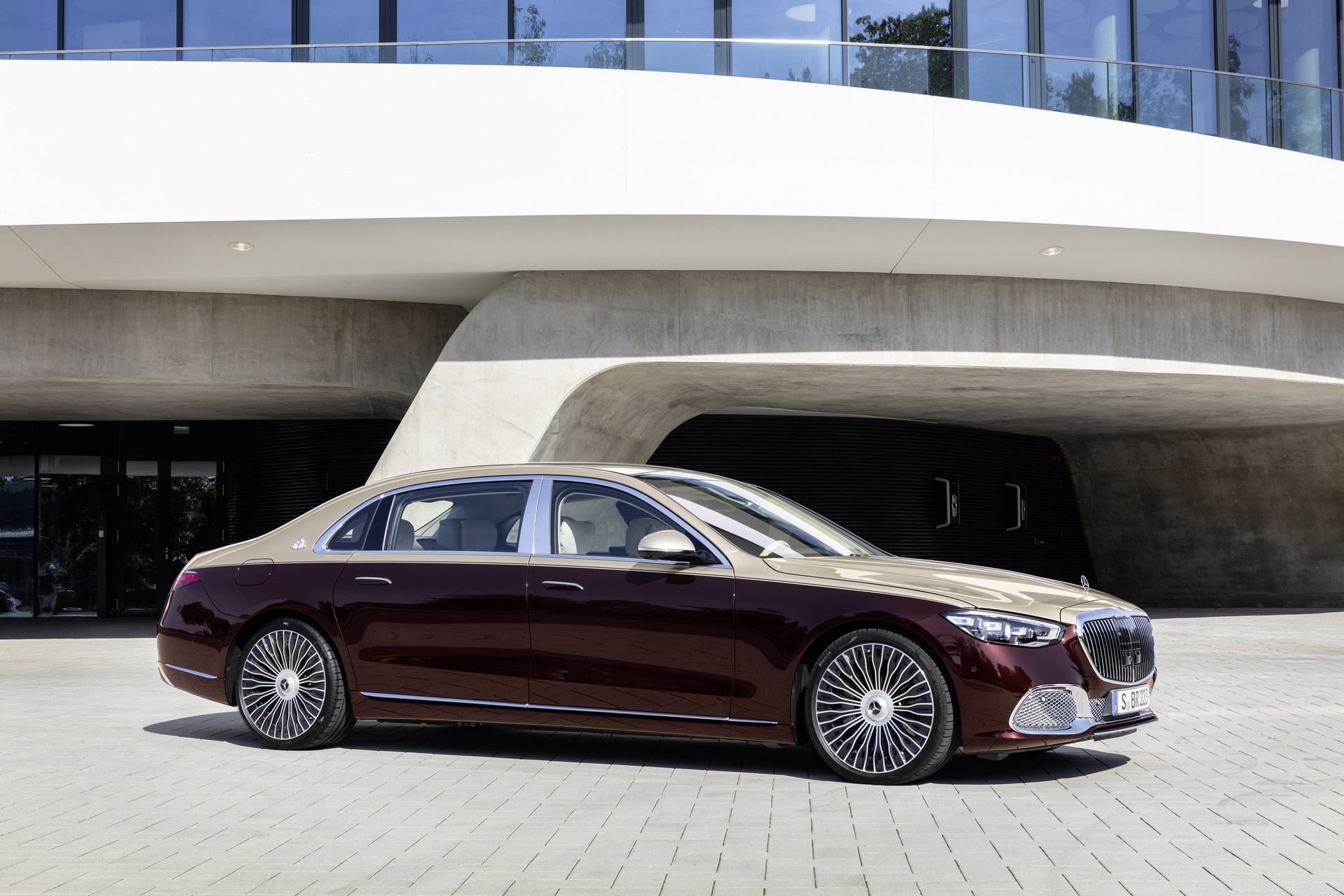 Mercedes-Maybach S-Class 2021 duoc ra mat anh 2