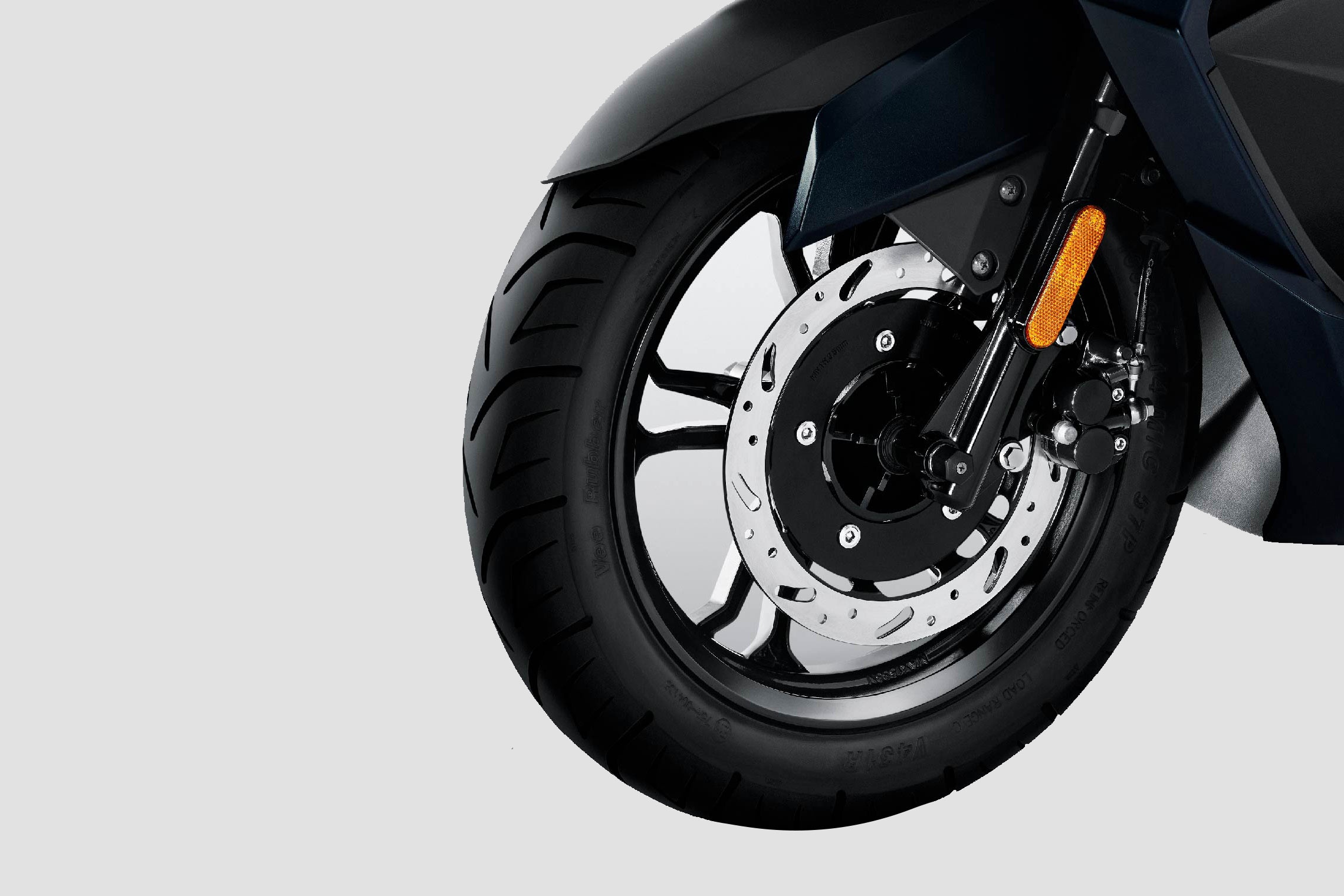 Xe ga GPX Racing Drone 150 duoc ra mat anh 3