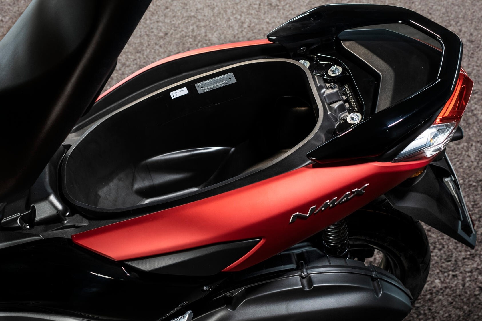 Yamaha NMax 2020 duoc ra mat anh 6