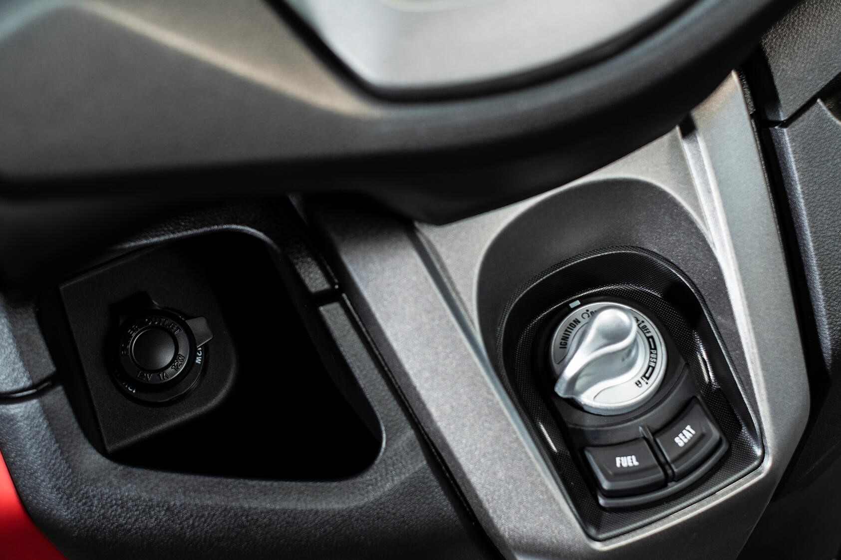 Yamaha NMax 2020 duoc ra mat anh 5