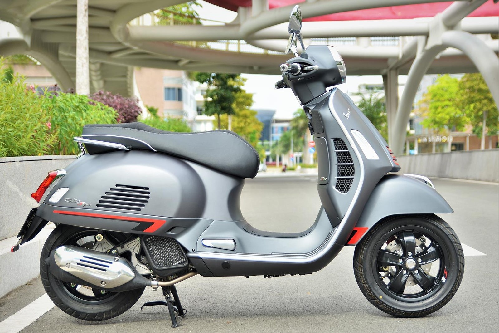 5 mau xe may 150 cc co gia lan banh tren 100 trieu dong tai Viet Nam hinh anh