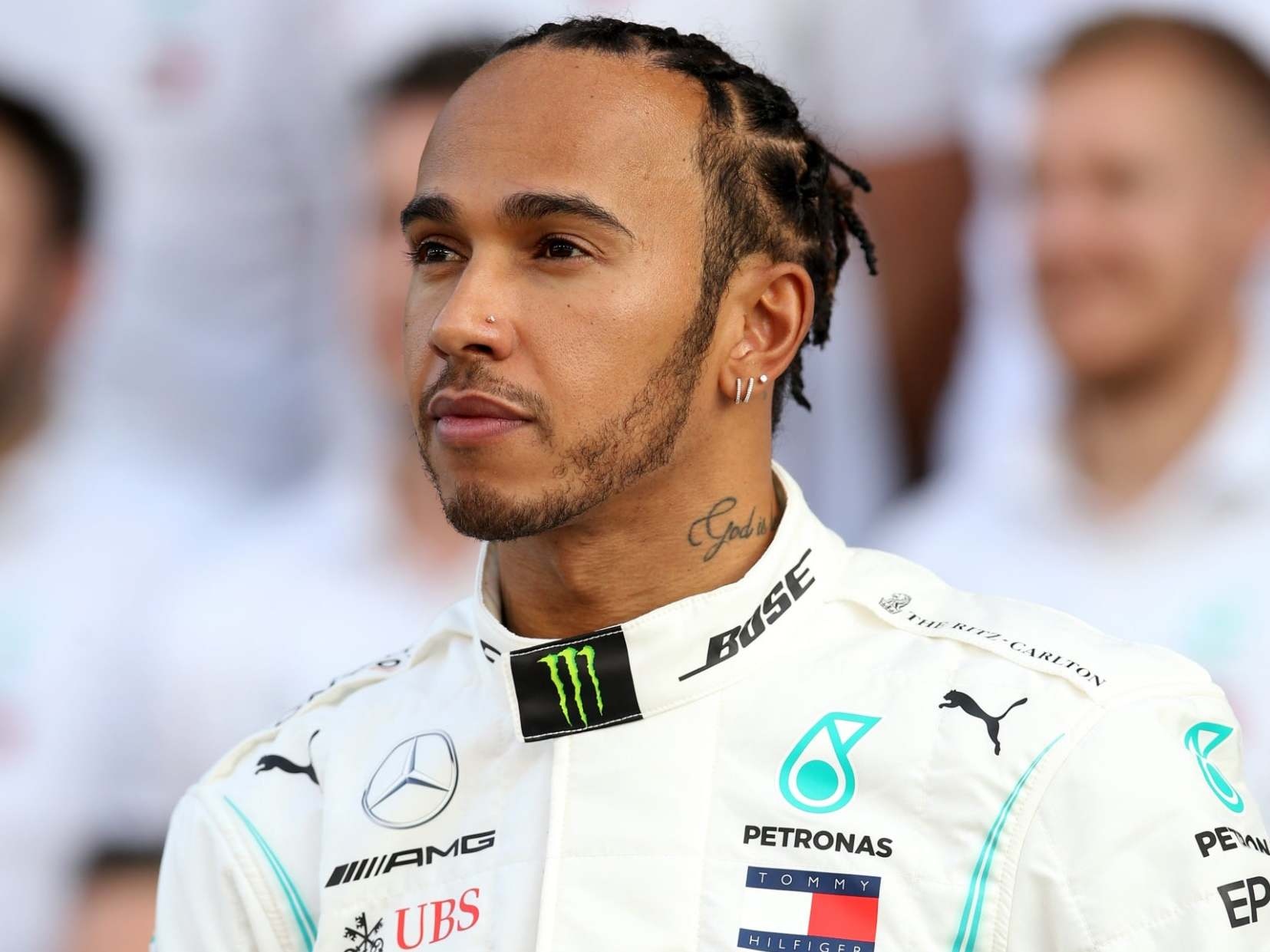 Tay đua F1 Lewis Hamilton dương tính với virus corona ảnh 1 Tay dua F1 Lewis Hamilton duong tinh voi virus corona anh 1