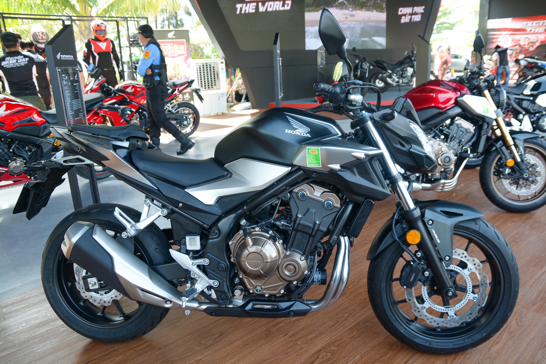 Chi tiet Honda CB500F doi 2019 tai Viet Nam anh 1