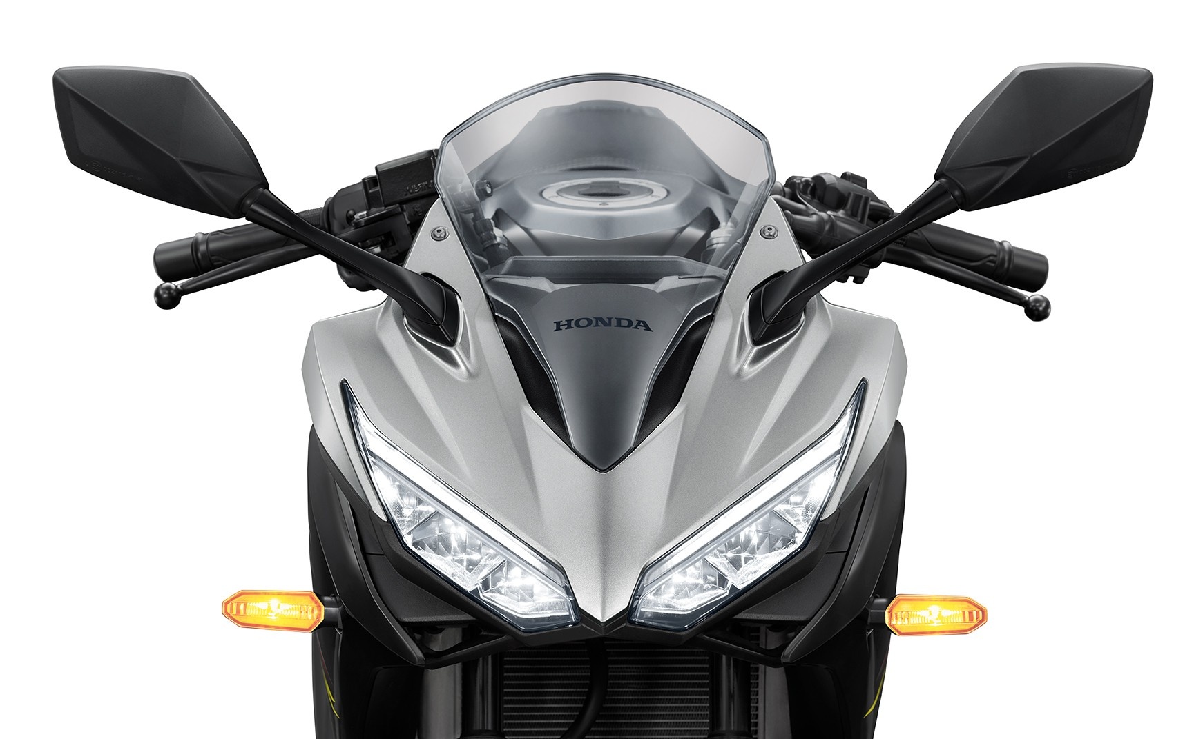 Honda CBR150 đời mới có giá bán 3.299 USD tại Thái Lan ảnh 2 Honda CBR150 doi moi co gia ban 3.299 USD tai Thai Lan anh 2