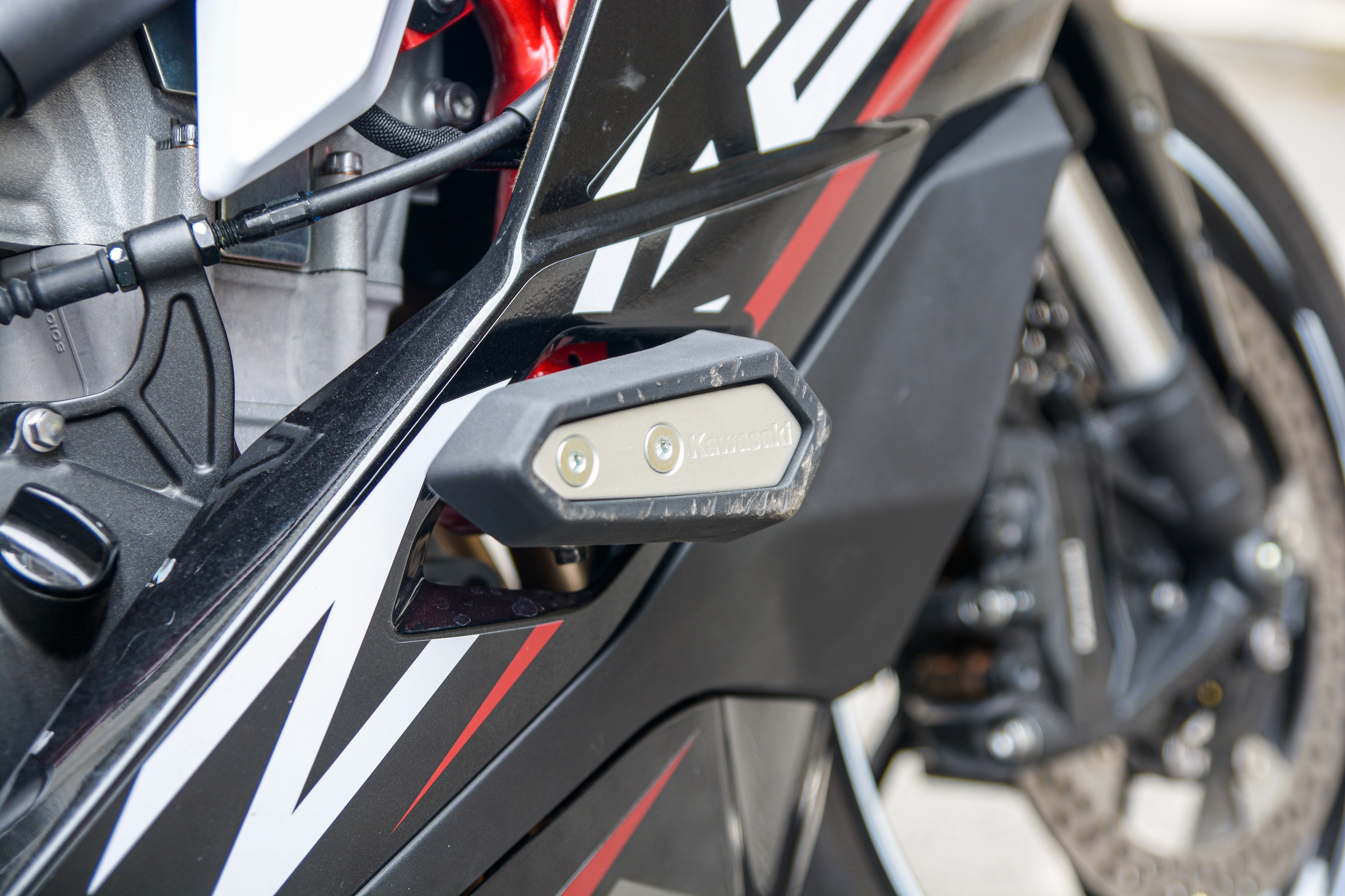 Một ngày cầm lái Kawasaki Ninja ZX-25R ảnh 3 Mot ngay cam lai Kawasaki Ninja ZX-25R anh 3