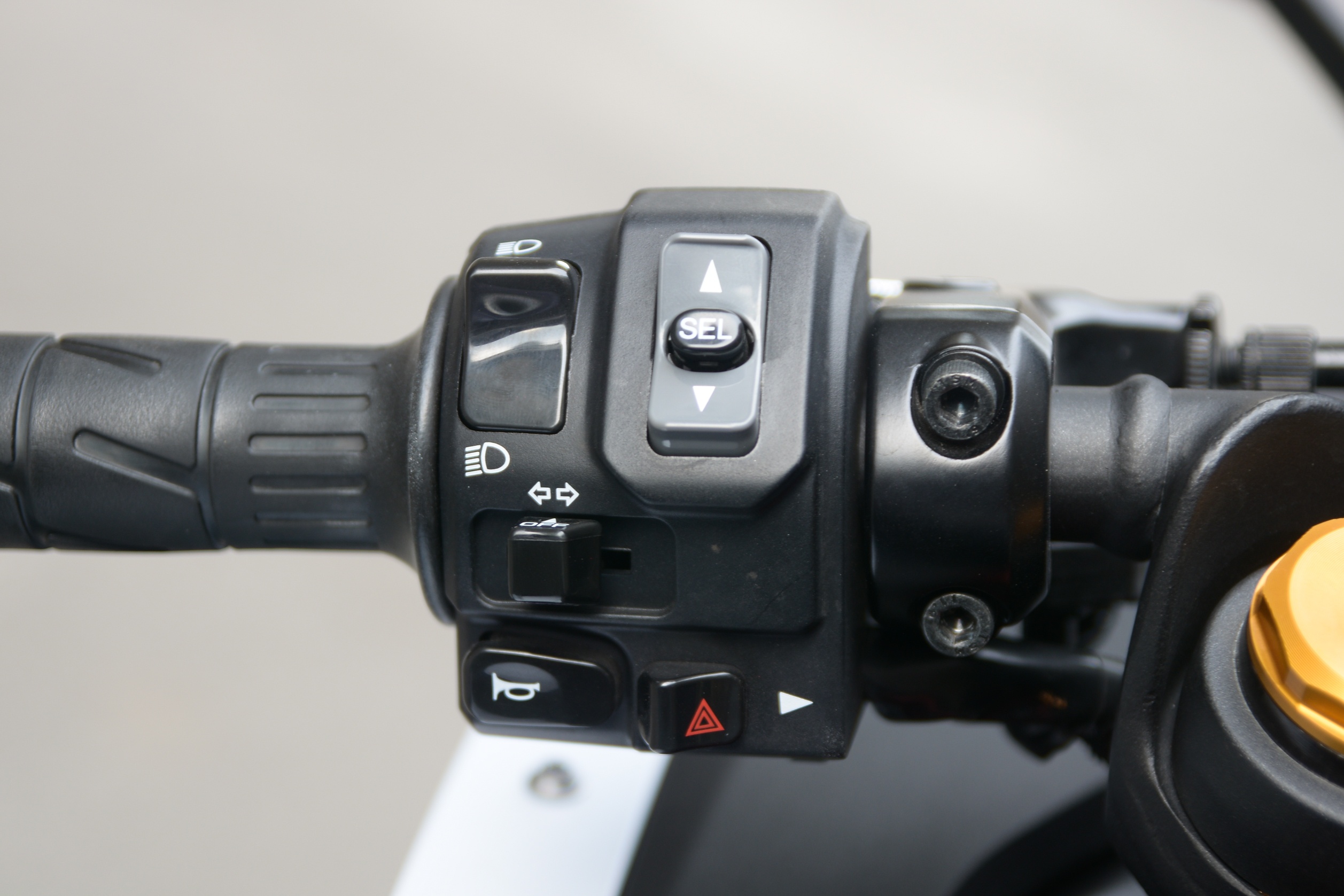 Một ngày cầm lái Kawasaki Ninja ZX-25R ảnh 14 Mot ngay cam lai Kawasaki Ninja ZX-25R anh 14