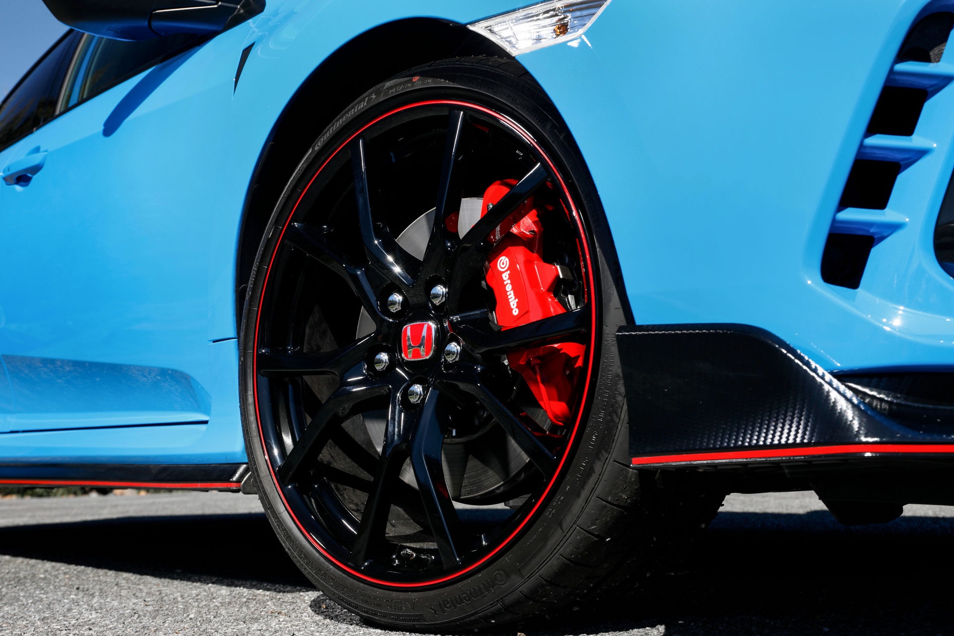 Honda Civic Type R đời 2021 có giá hơn 40.000 USD tại Australia ảnh 4 Honda Civic Type R doi 2021 co gia hon 40.000 USD tai Australia anh 4