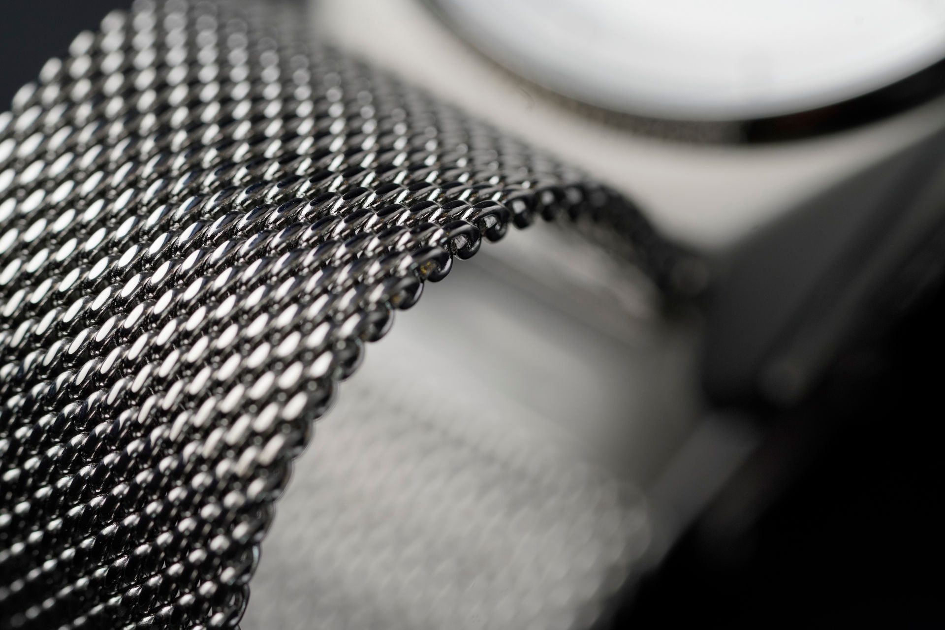 Peugeot gioi thieu dong ho deo tay gia tu 155 USD anh 3