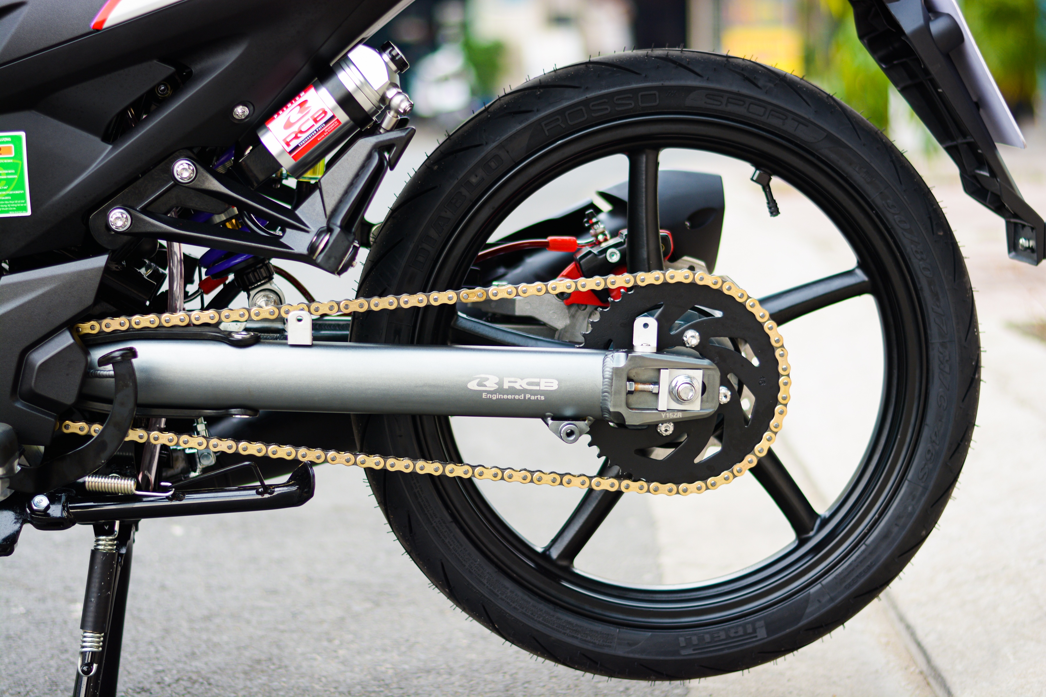 Chi tiet Yamaha Exciter 155 voi goi do tri gia gan 100 trieu dong anh 10