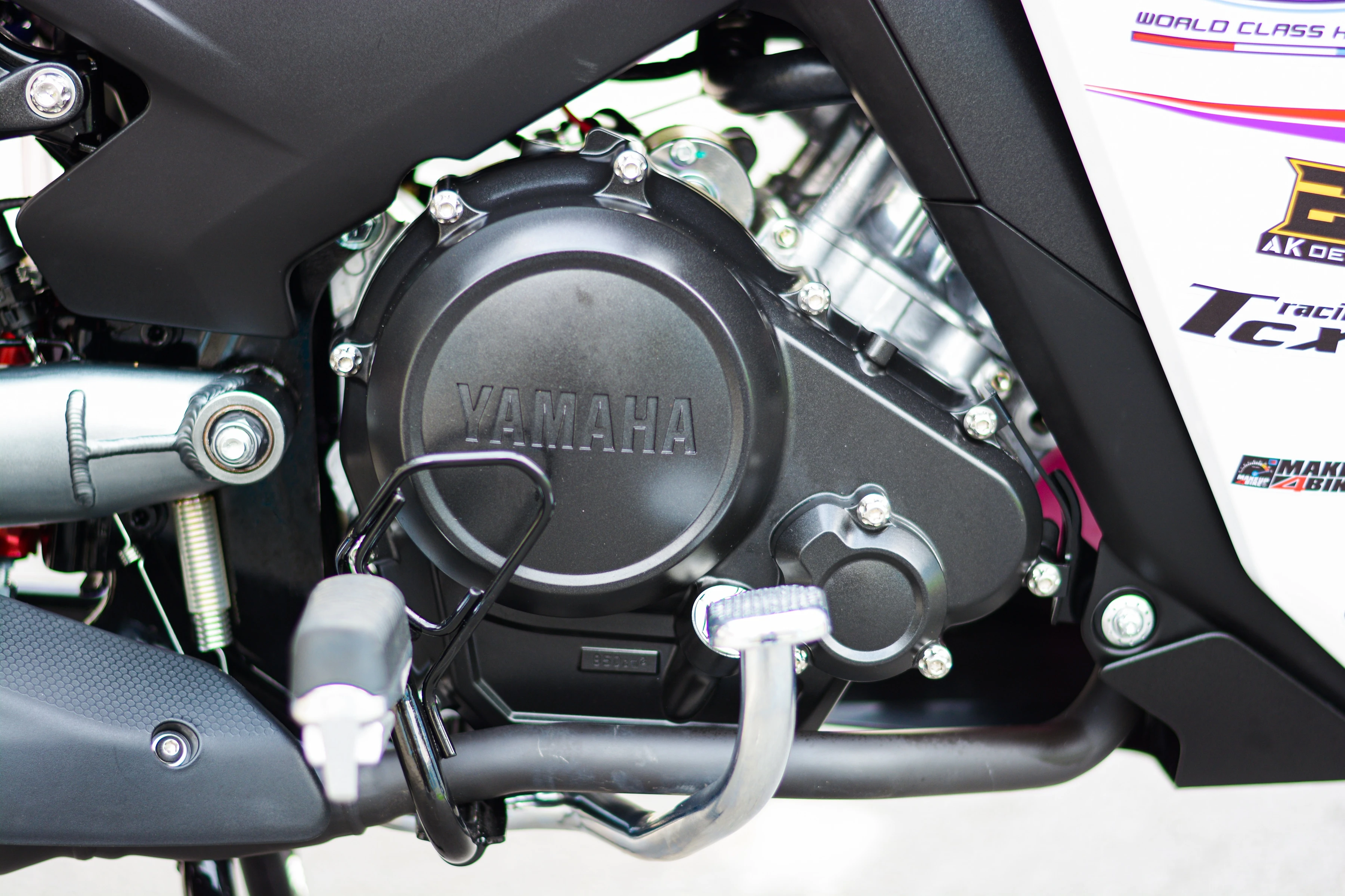 Chi tiet Yamaha Exciter 155 voi goi do tri gia gan 100 trieu dong anh 7