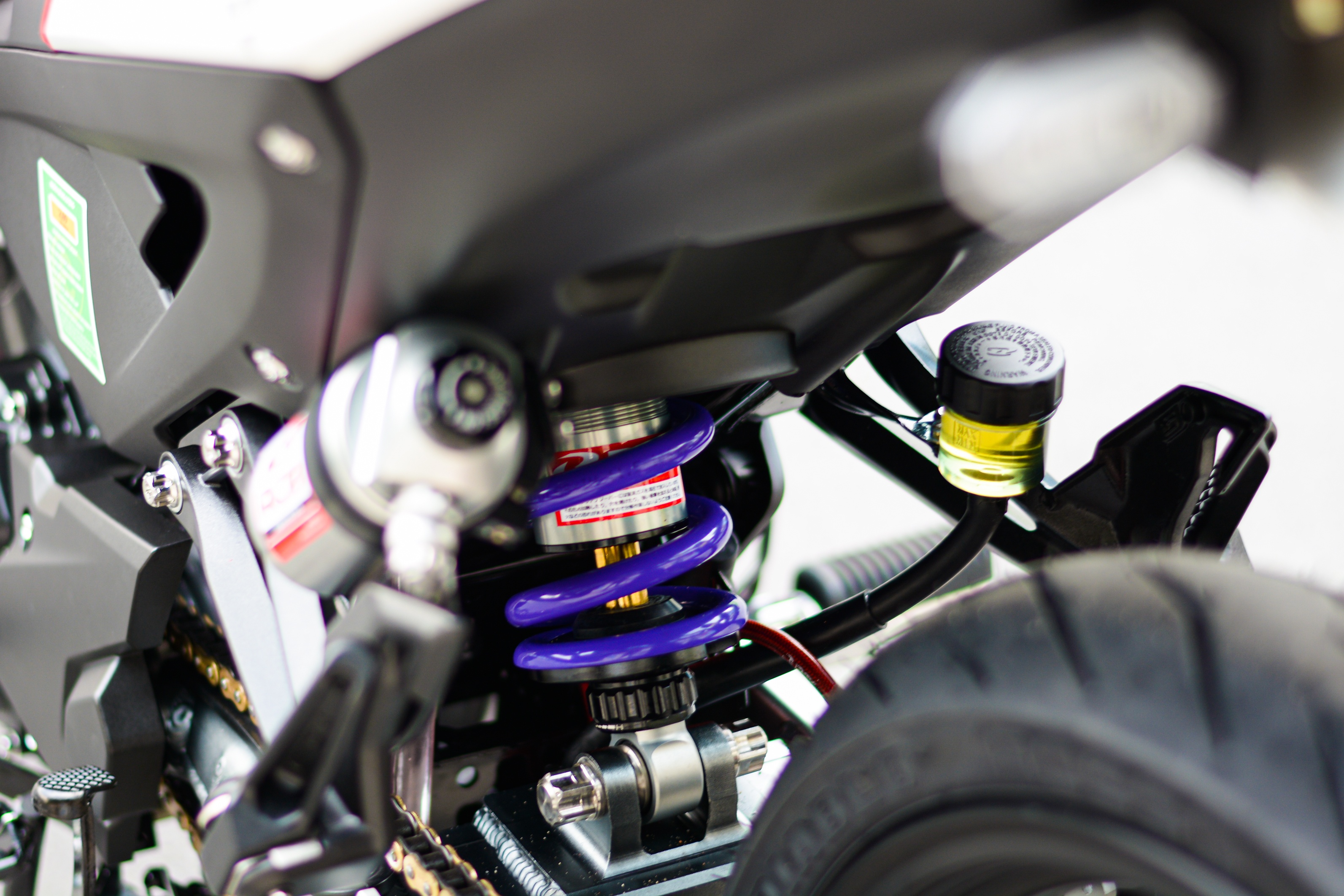 Chi tiet Yamaha Exciter 155 voi goi do tri gia gan 100 trieu dong anh 12