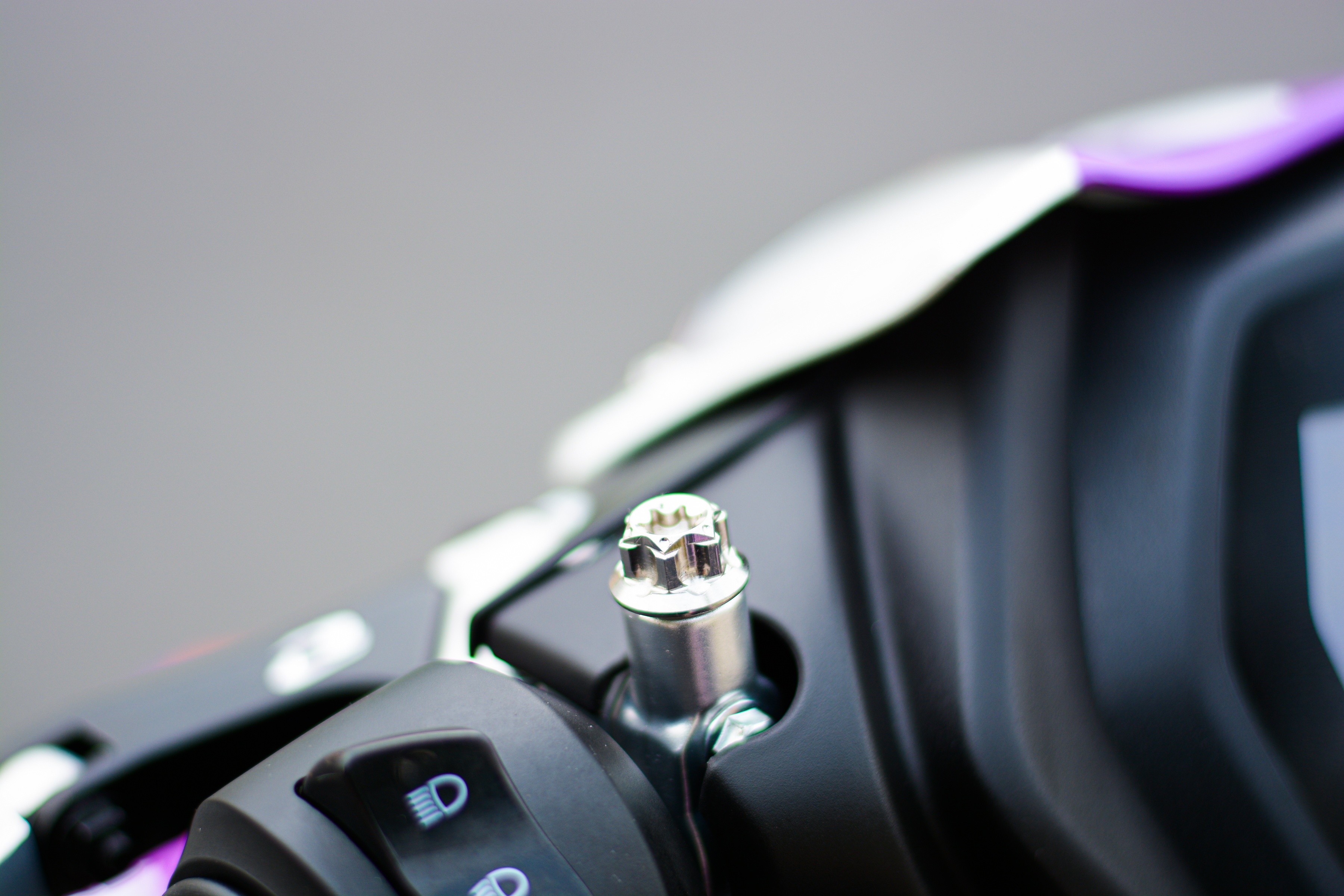 Chi tiet Yamaha Exciter 155 voi goi do tri gia gan 100 trieu dong anh 8