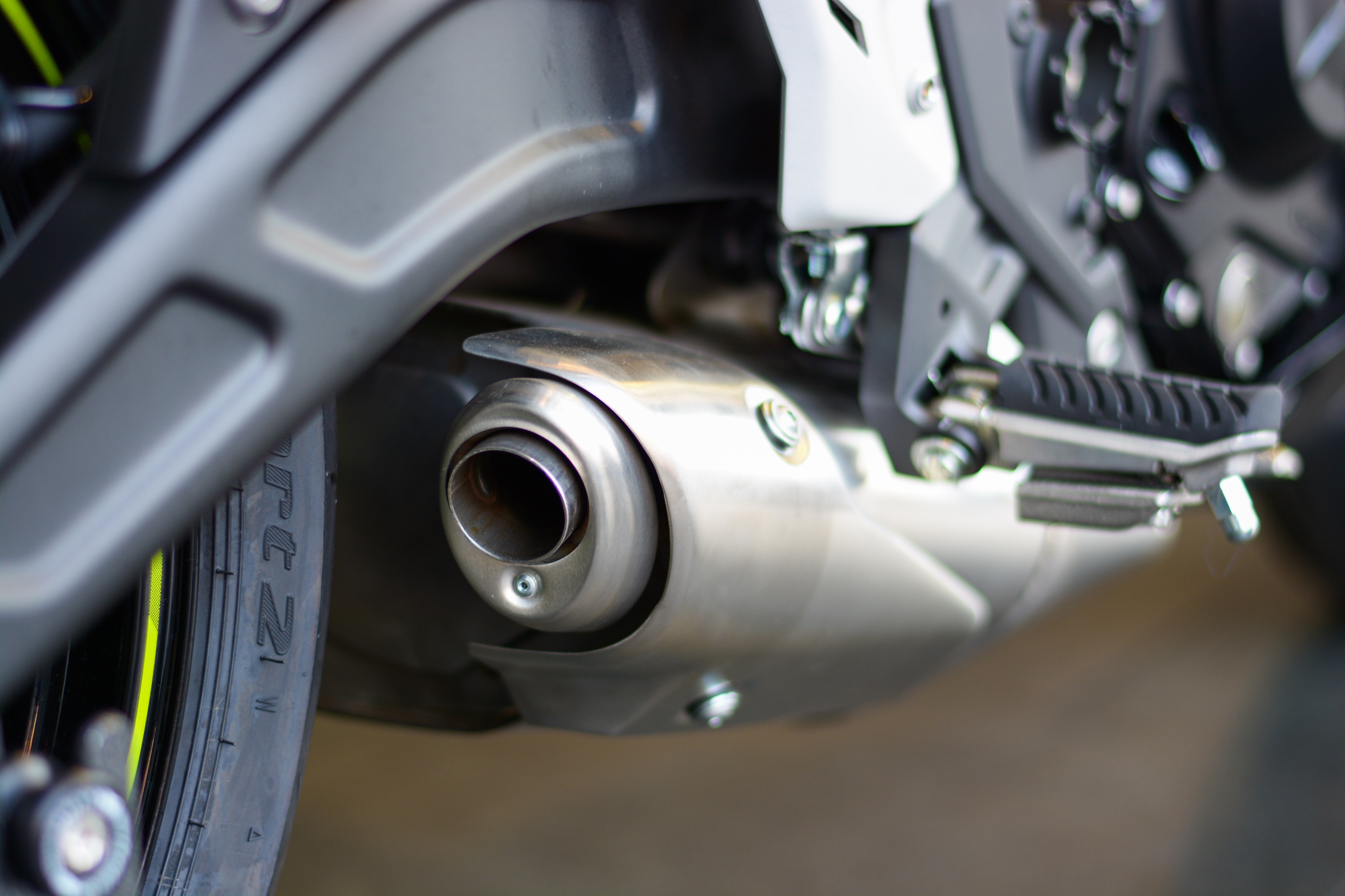 Chi tiet Kawasaki Ninja 650 phien ban dac biet tai Viet Nam anh 9