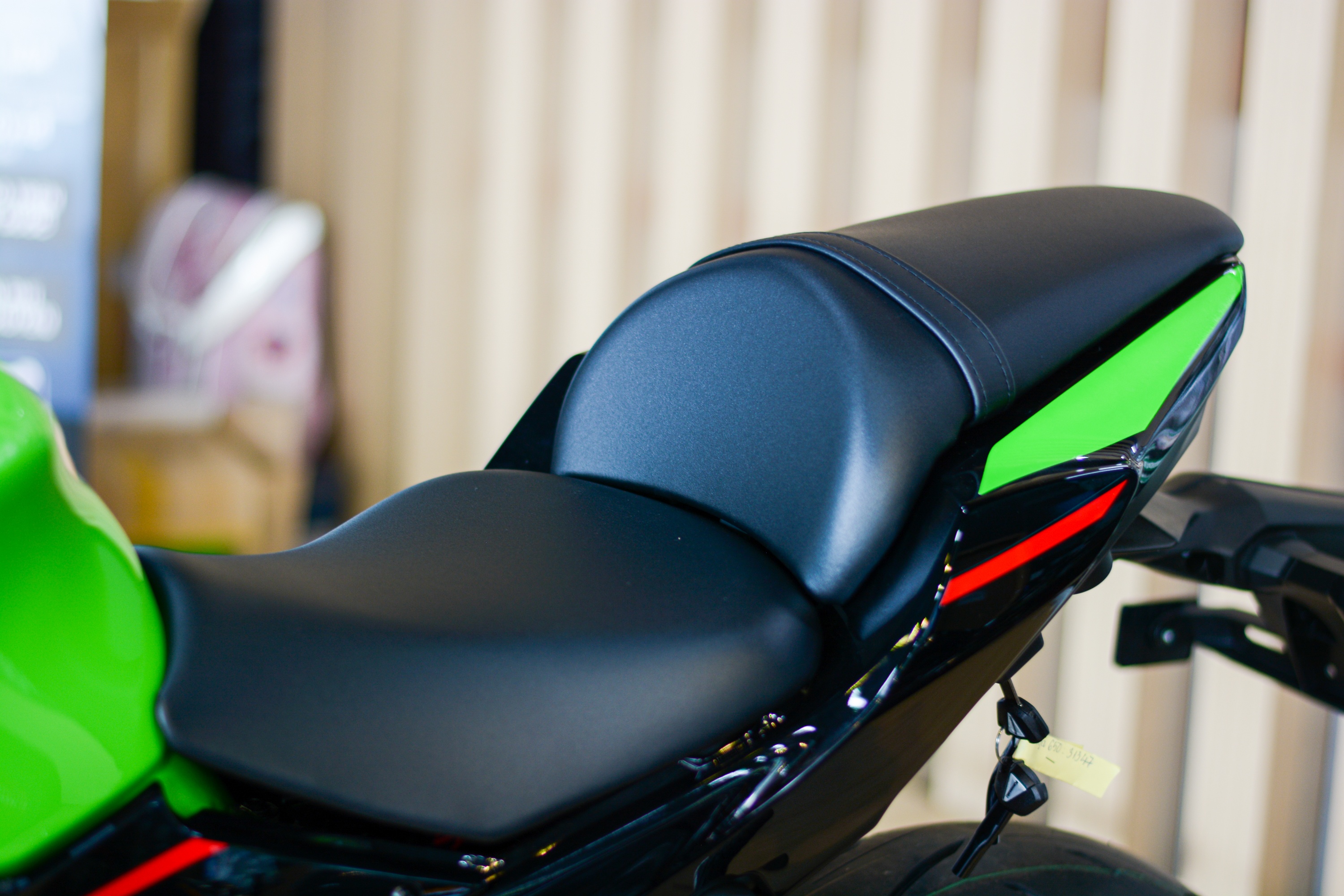 Chi tiet Kawasaki Ninja 650 phien ban dac biet tai Viet Nam anh 7