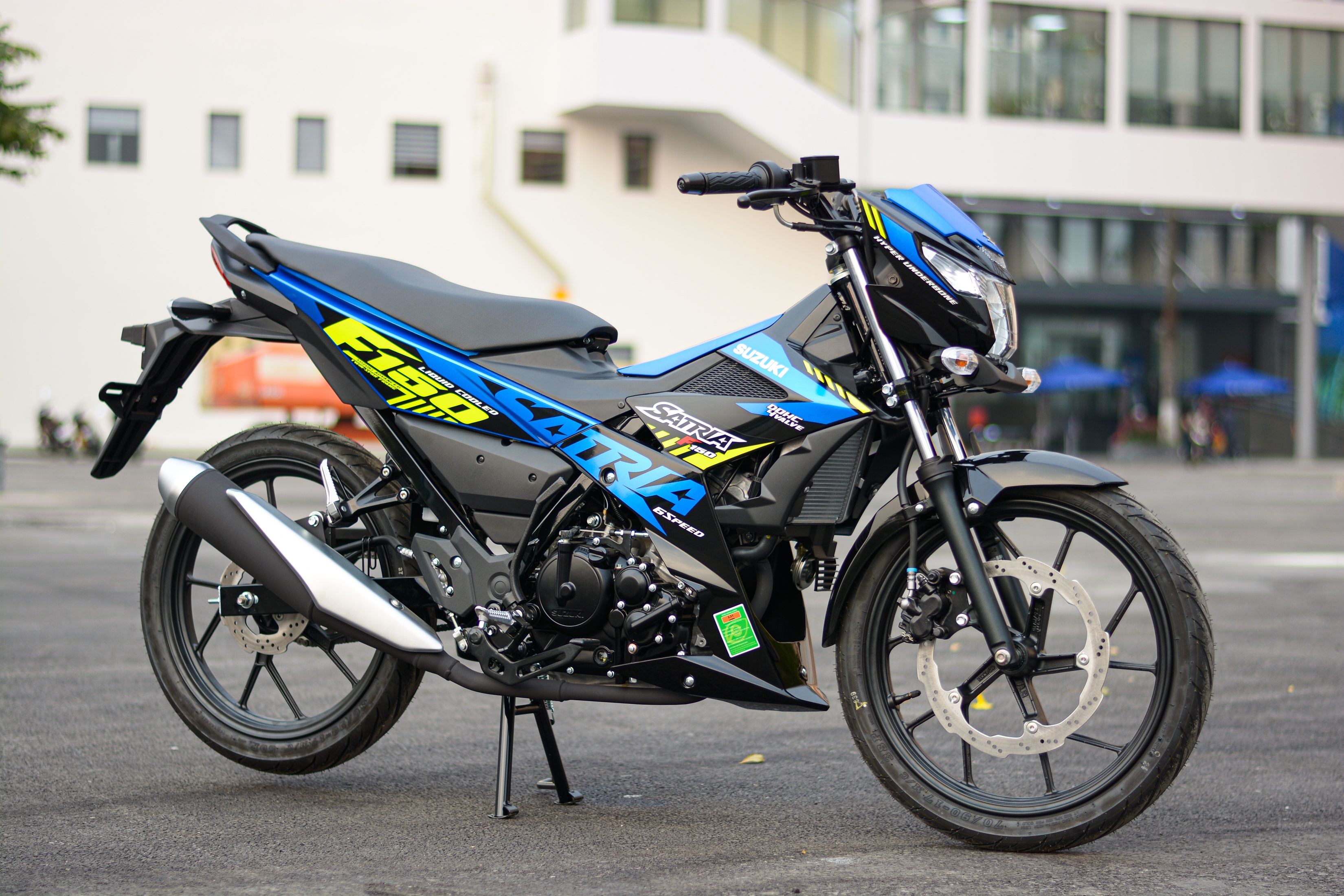 Xe con tay hyper-underbone chon Suzuki Satria hay Honda Sonic anh 2