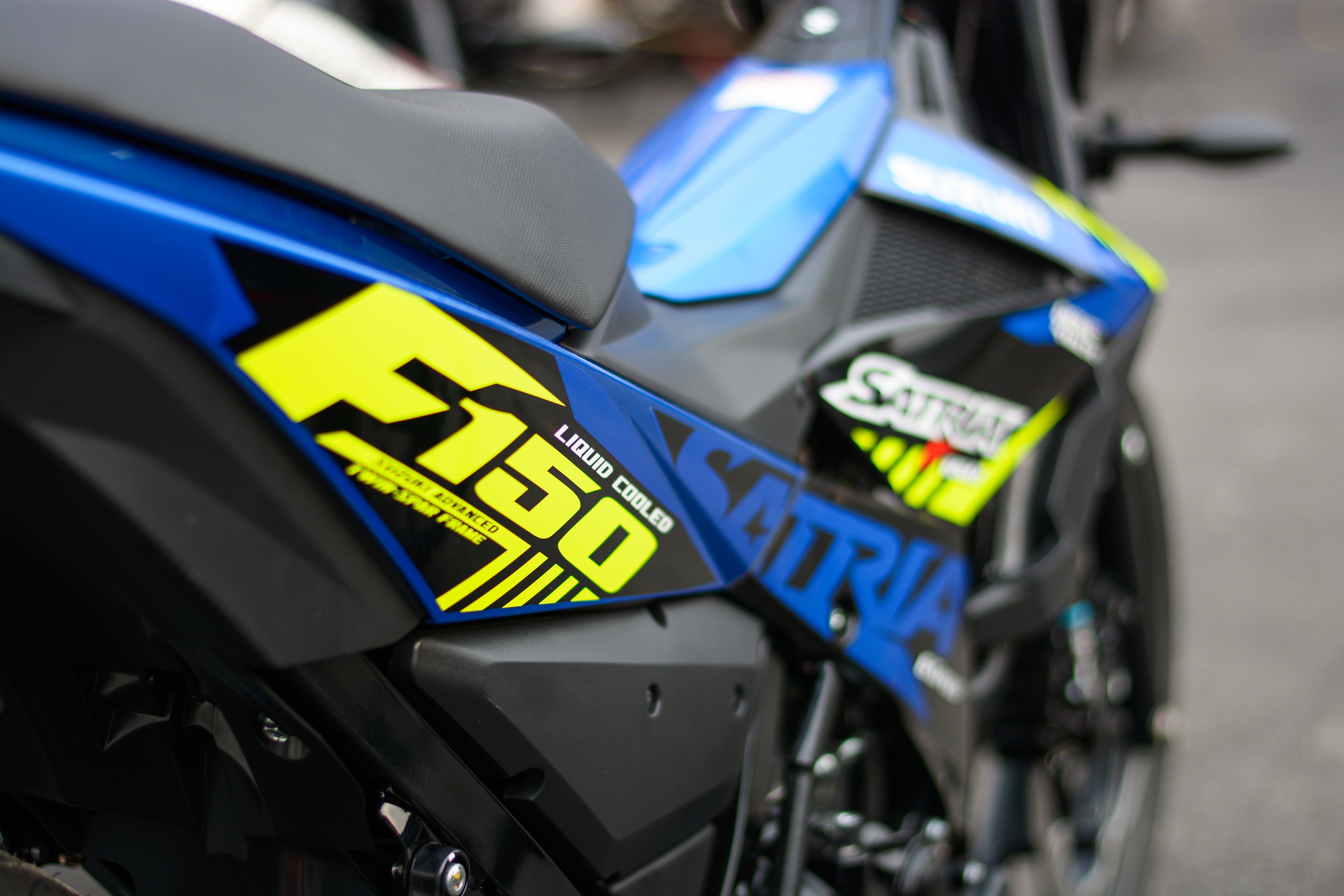 Xe con tay hyper-underbone chon Suzuki Satria hay Honda Sonic anh 9