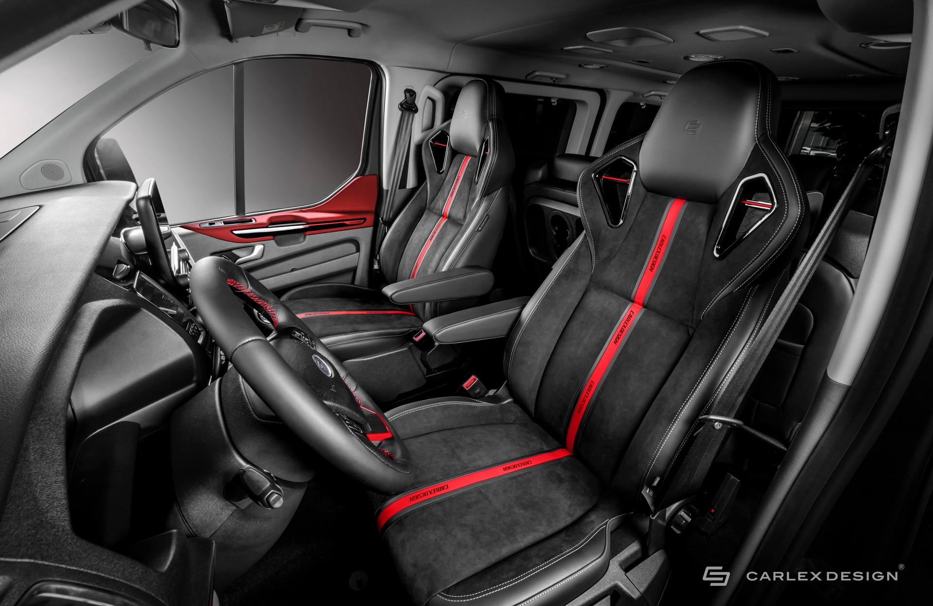 Chi tiet Ford Tourneo voi ban do phong cach the thao anh 6