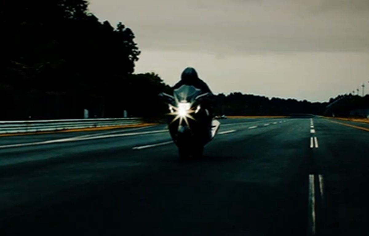 Suzuki Hayabusa moi sap duoc ra mat anh 1