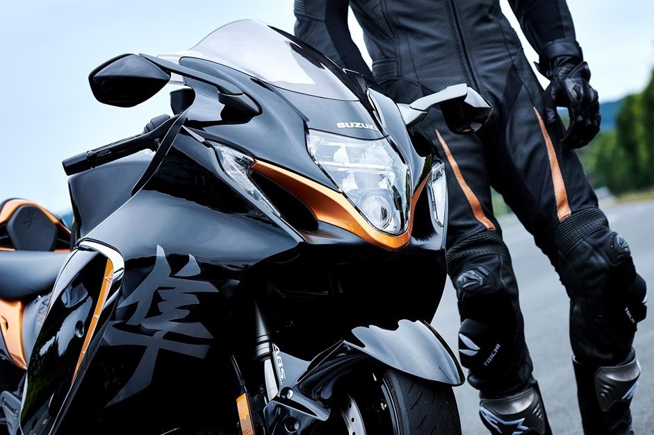 Chi tiet Suzuki Hayabusa 2022 vua duoc ra mat gia tu 18.599 USD anh 5