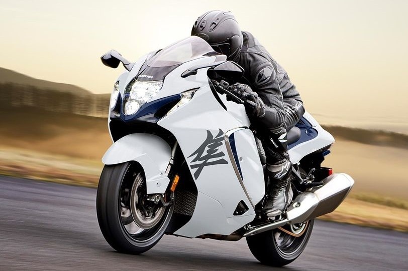 Suzuki Hayabusa 2022 có giá hơn 22.000 USD ảnh 1 Suzuki Hayabusa 2022 co gia hon 22.000 USD anh 1