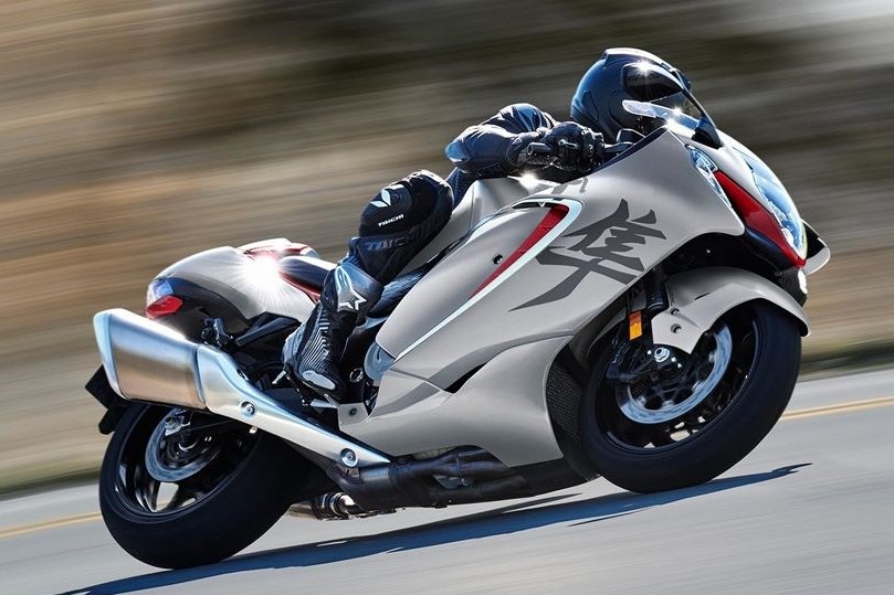 Suzuki Hayabusa 2022 có giá hơn 22.000 USD ảnh 2 Suzuki Hayabusa 2022 co gia hon 22.000 USD anh 2