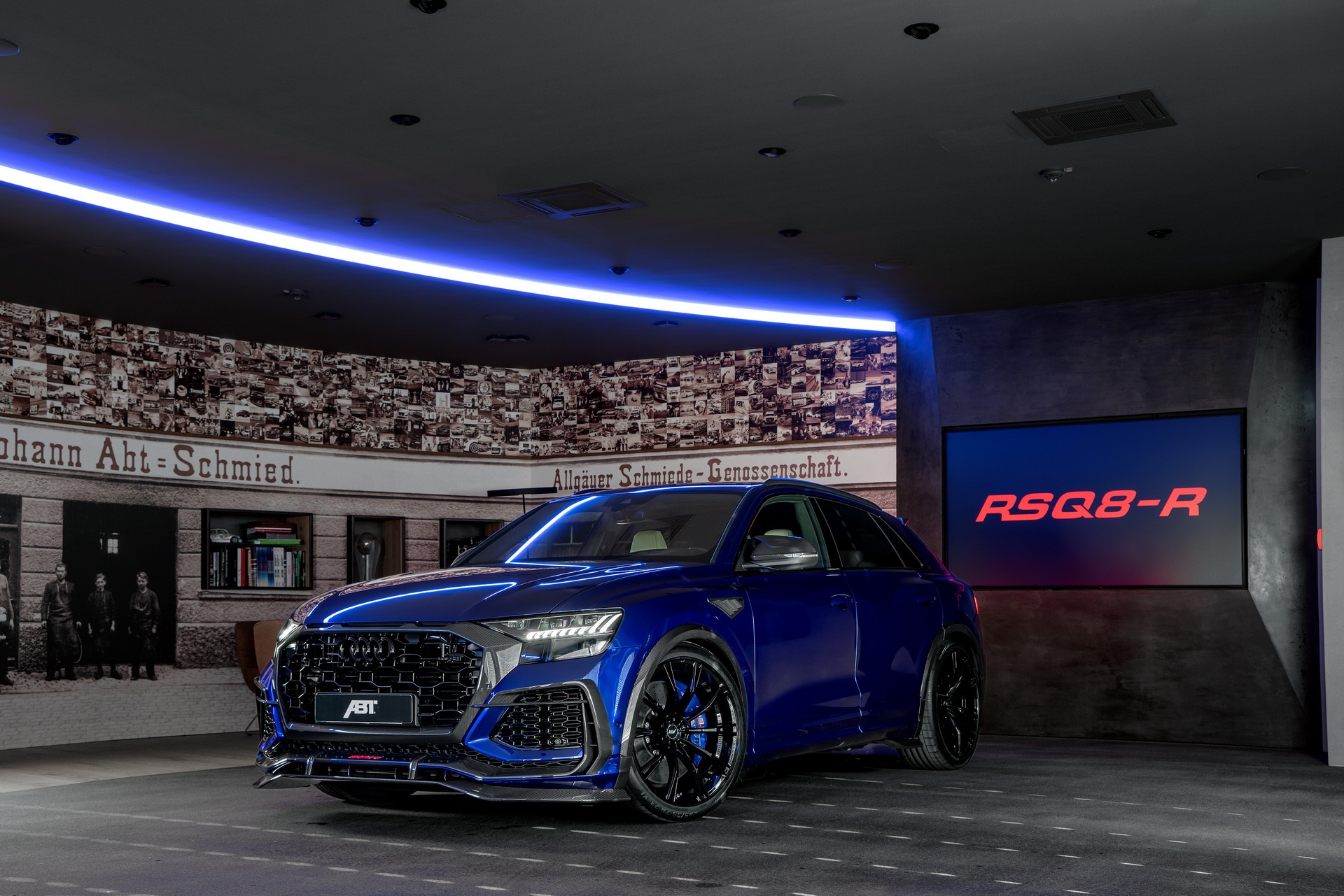 Audi RSQ8-R duoc ra mat ban do manh 730 ma luc cua RS Q8 anh 1
