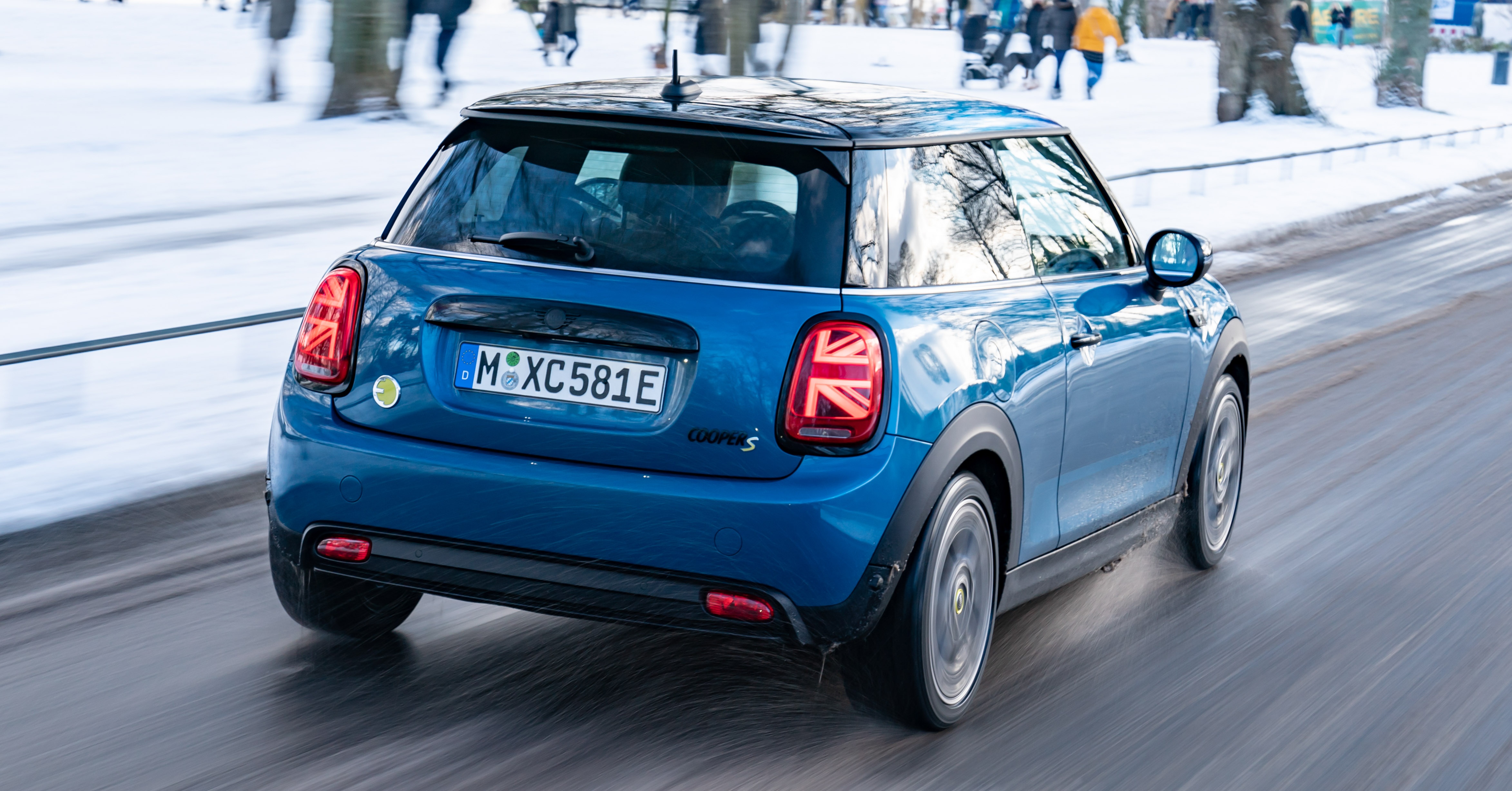 Chi tiet MINI Cooper SE Electric Collection vua duoc ra mat anh 2