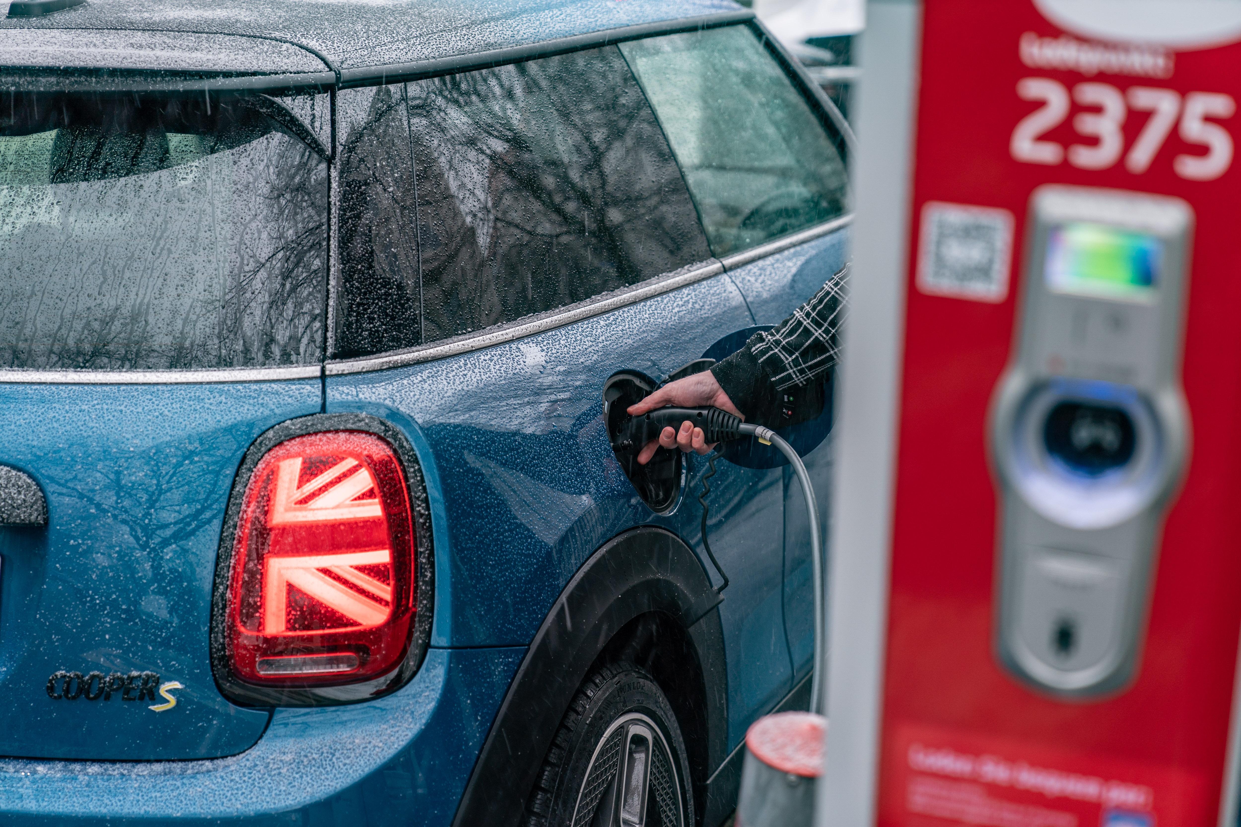 Chi tiet MINI Cooper SE Electric Collection vua duoc ra mat anh 5