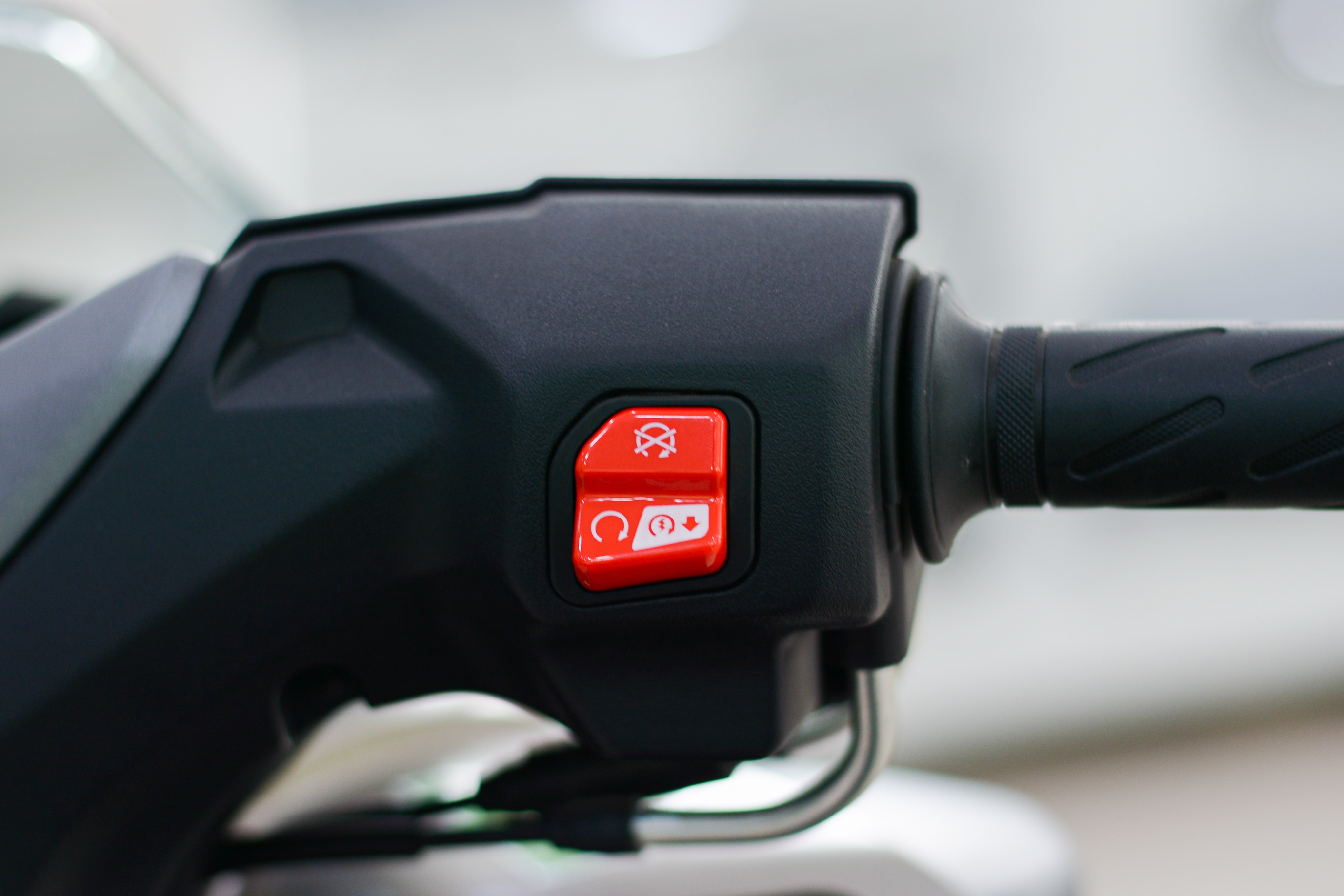 Nhung mau xe may dang chu y ra mat tai Viet Nam anh 3