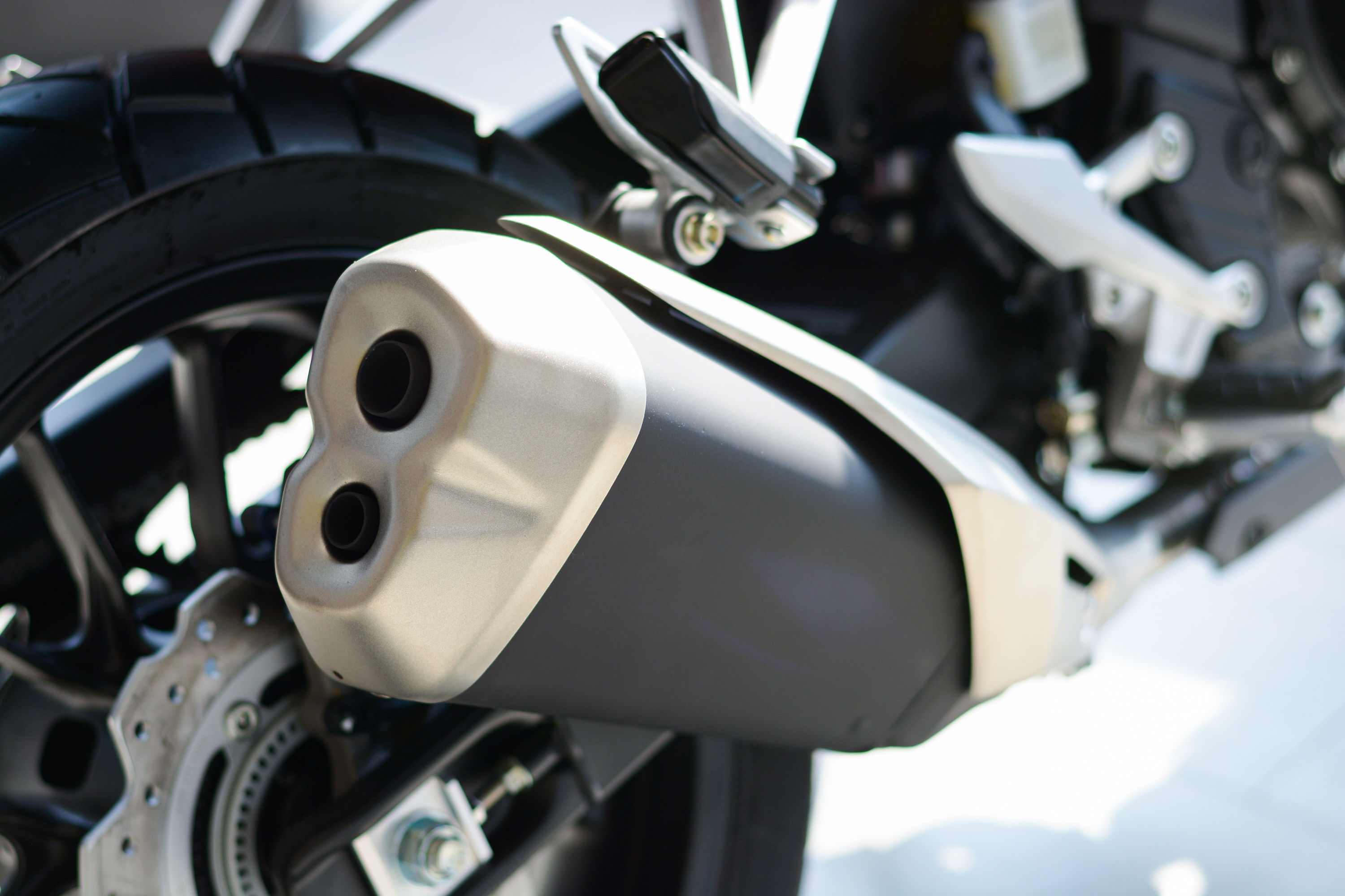 Chi tiet Honda CB500X phien ban moi tai Viet Nam anh 10