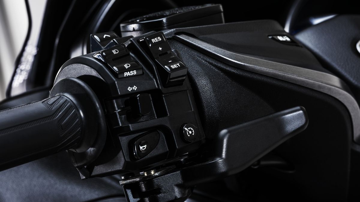 Xe ga Yamaha TMAX co them ban dac biet anh 4