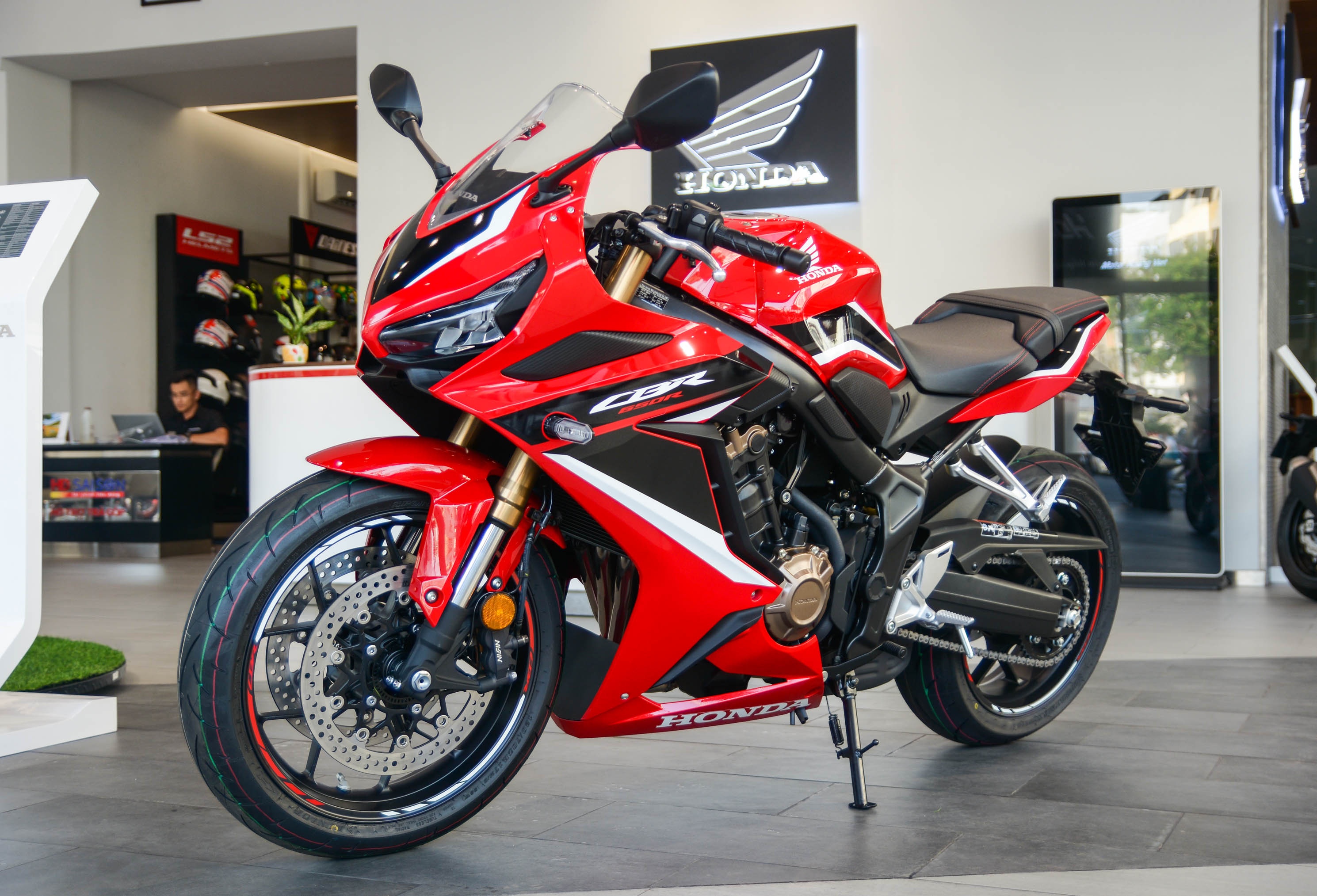 Honda CBR650R mới về đại lý ảnh 1 Honda CBR650R moi ve dai ly anh 1