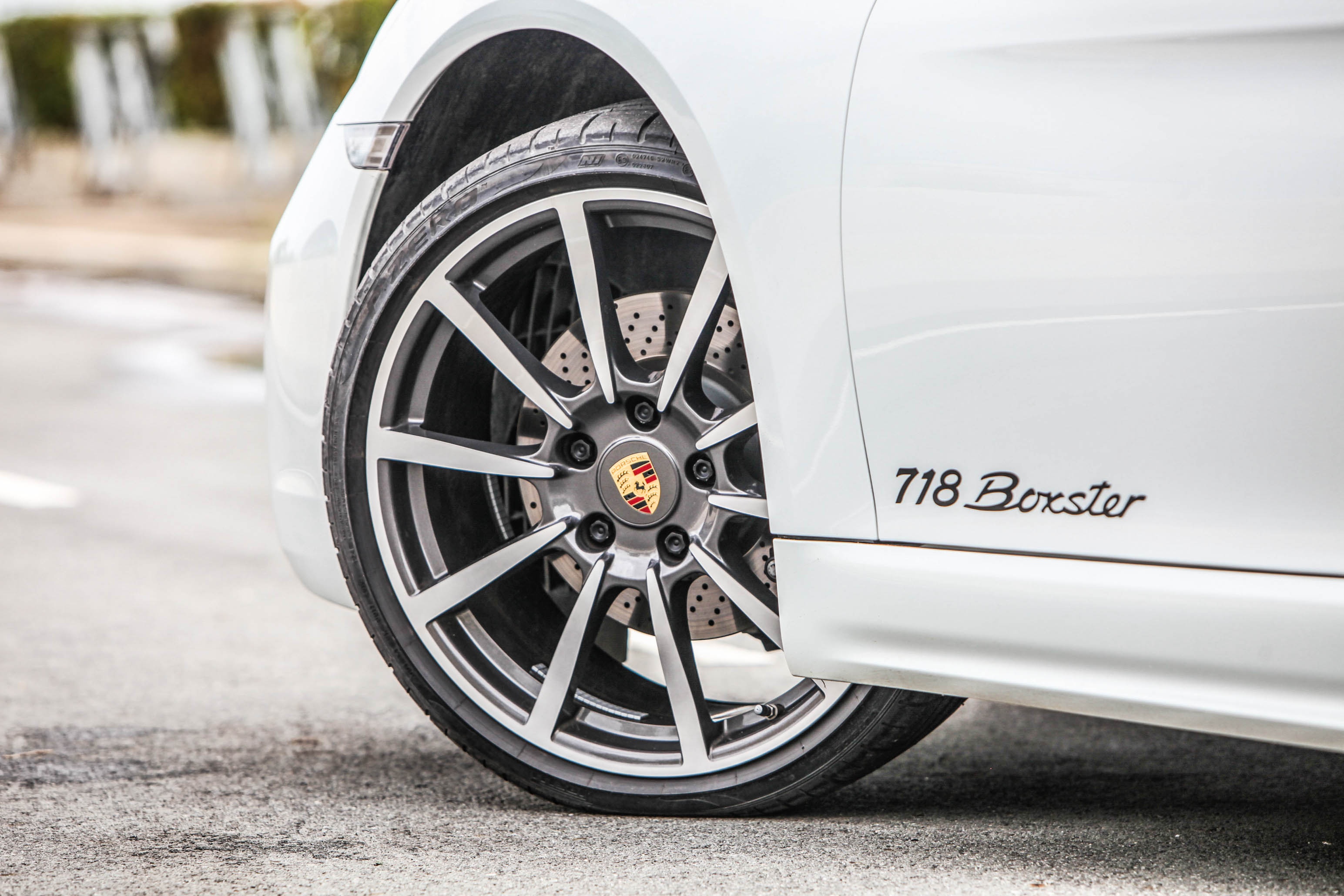 Rac roi khi su dung xe trang bi lop run-flat anh 5