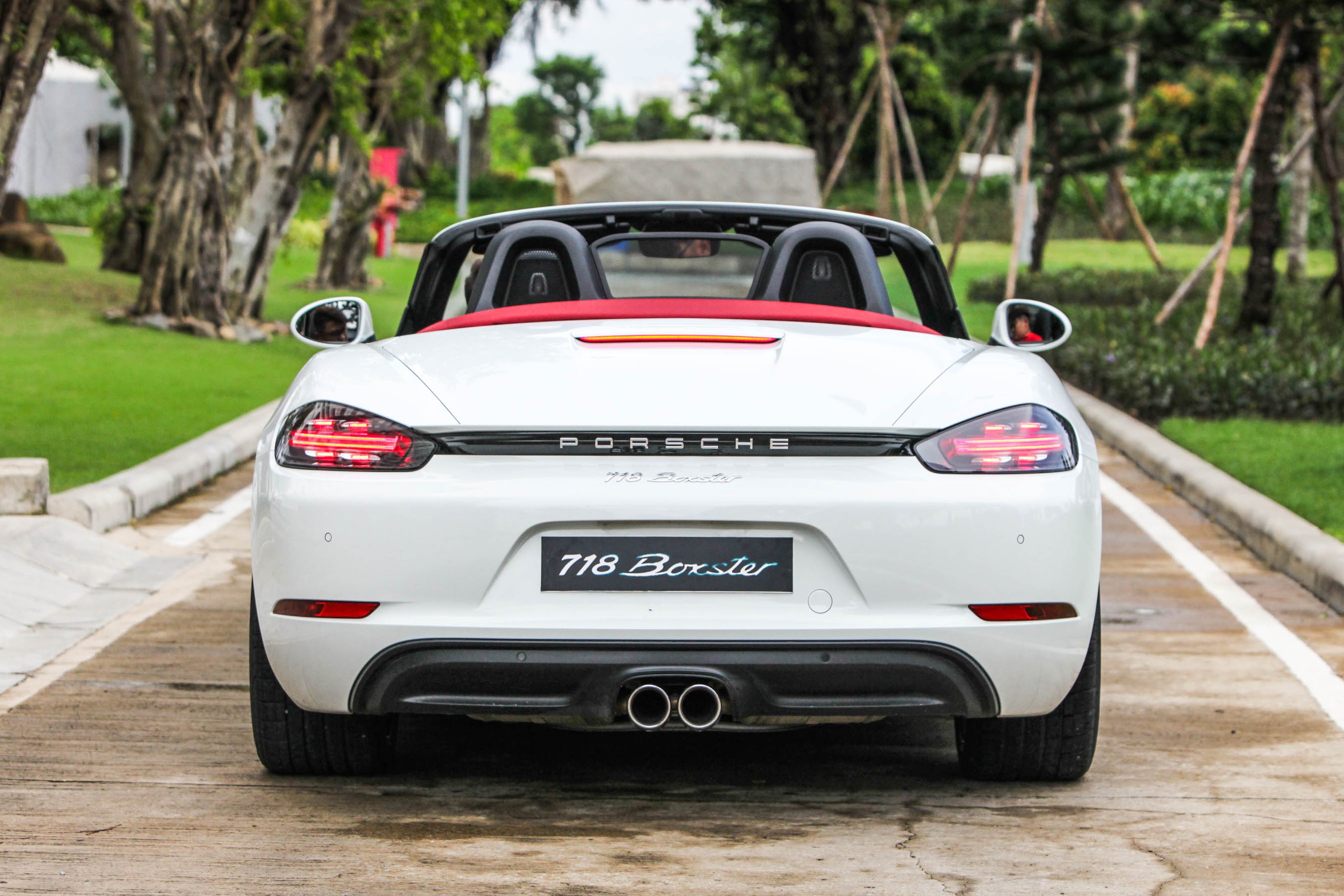 Hong den phanh phat tu anh 1