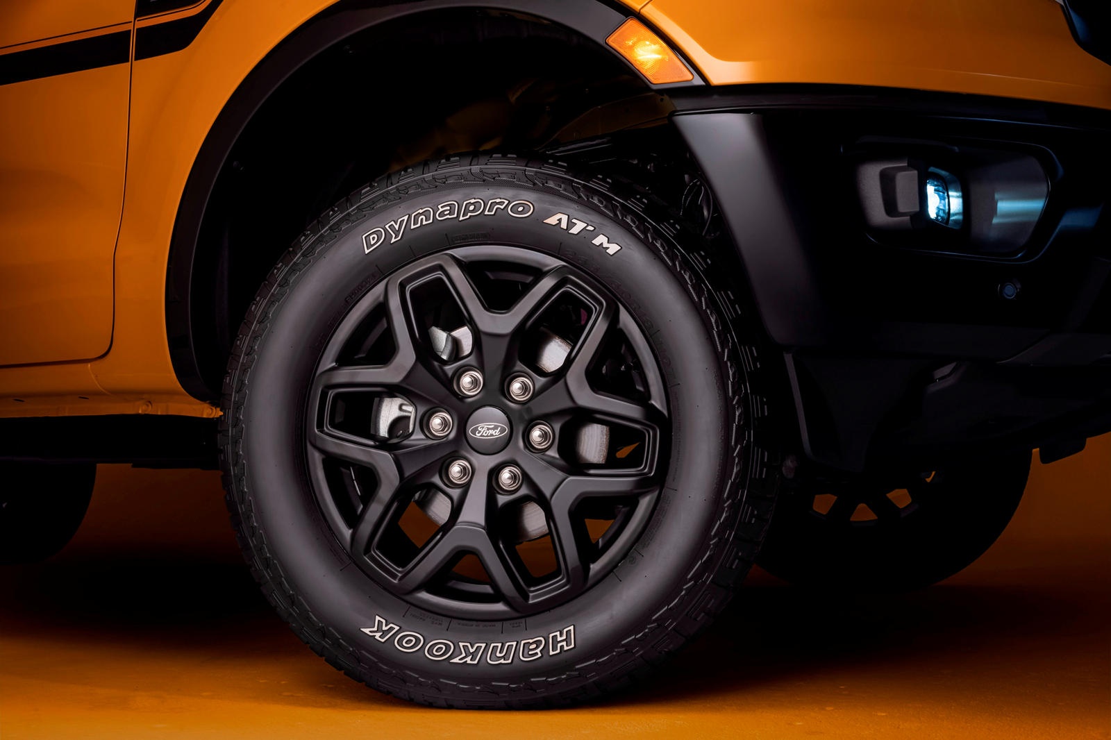 Ford Ranger 2022 co them phien ban mau cam la mat anh 4