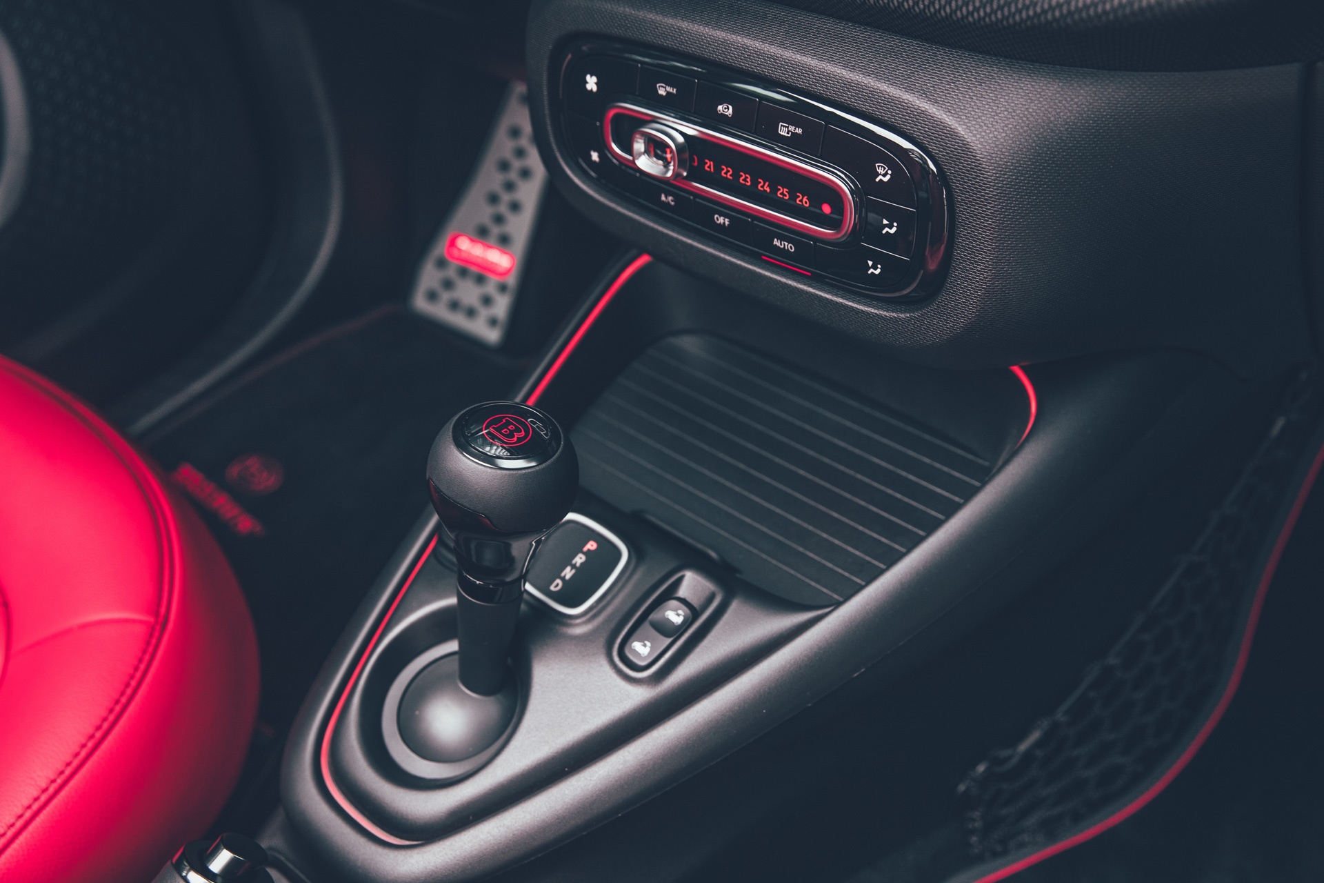 Brabus 92R được ra mắt ảnh 7 Brabus 92R duoc ra mat anh 7