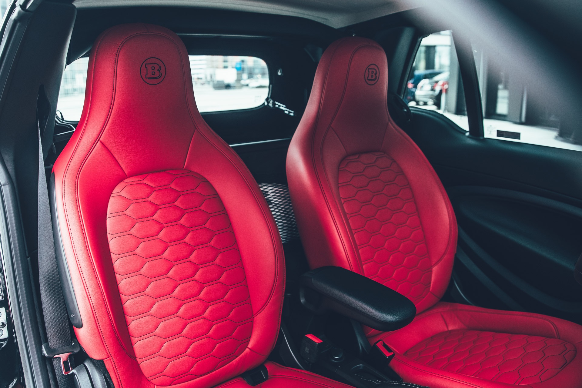 Brabus 92R được ra mắt ảnh 8 Brabus 92R duoc ra mat anh 8