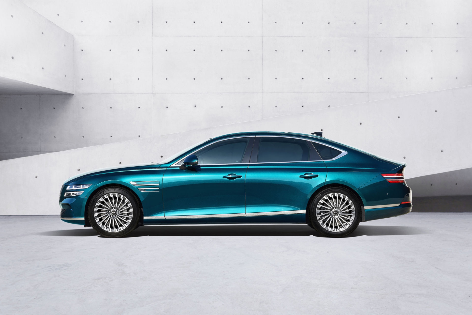 Can canh Genesis Electrified G80 vua ra mat anh 8