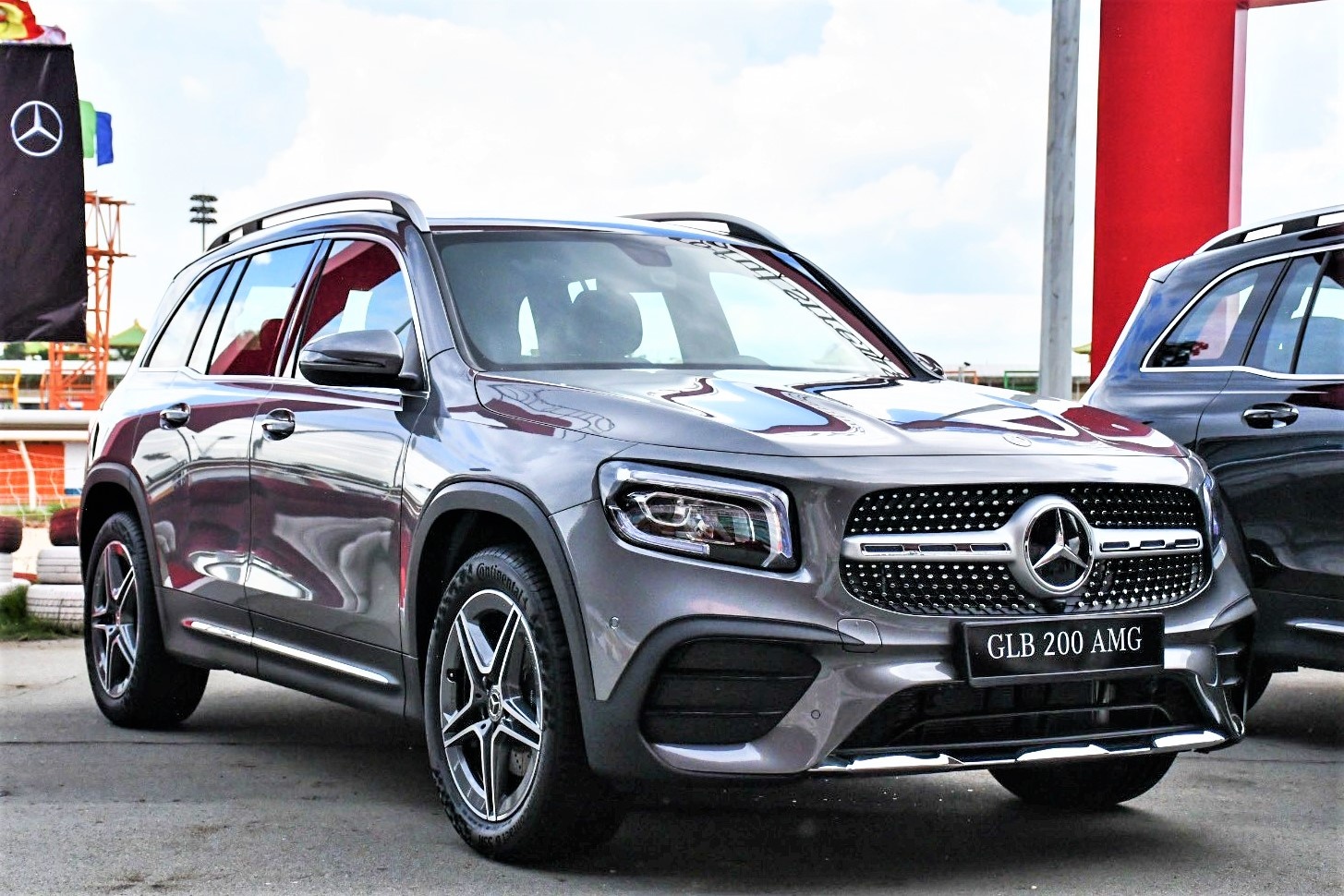 Nhung mau Mercedes-Benz gia thap tai Viet Nam hinh anh