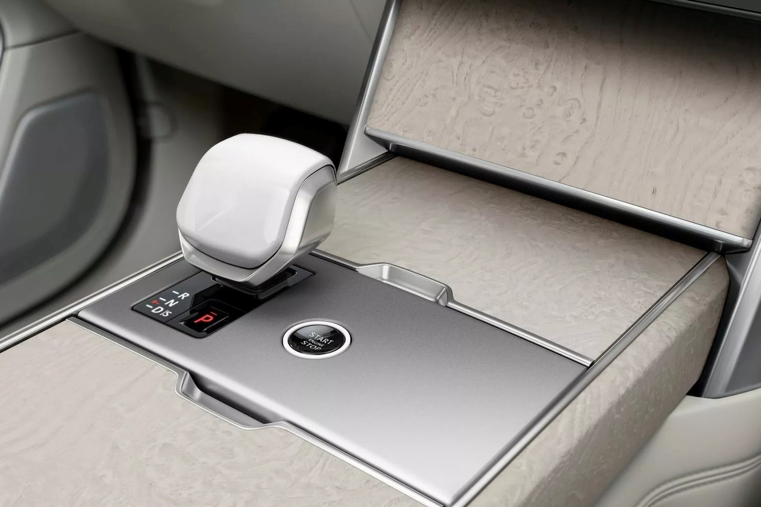 Range Rover 2024  ảnh 5 Range Rover 2024 anh 5
