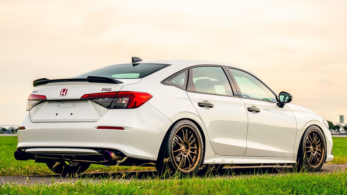 Honda Civic 2022 phong cach xe dua anh 6