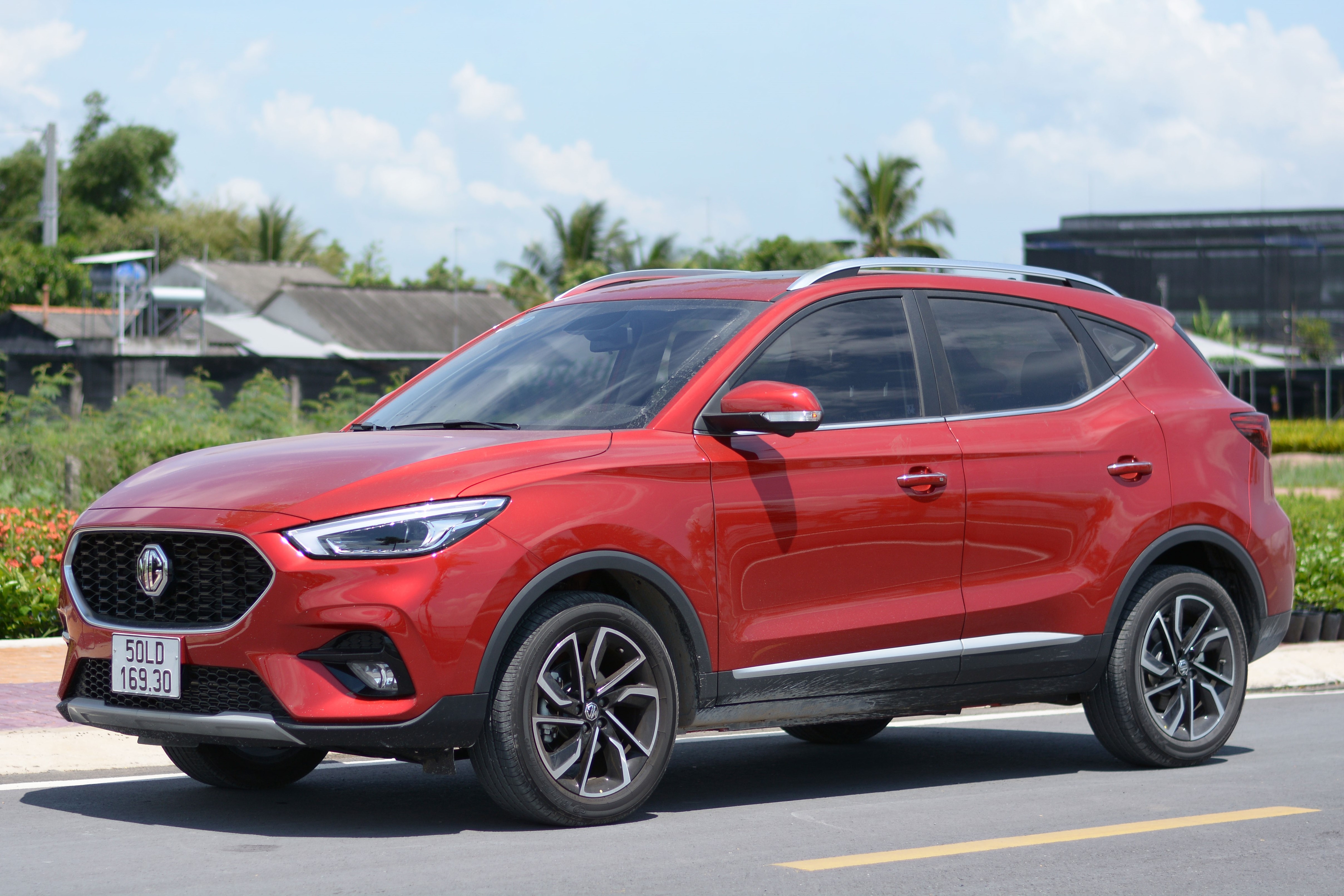 Toi trai nghiem MG ZS tu TP.HCM di Dong Thap ngay 30/4 hinh anh