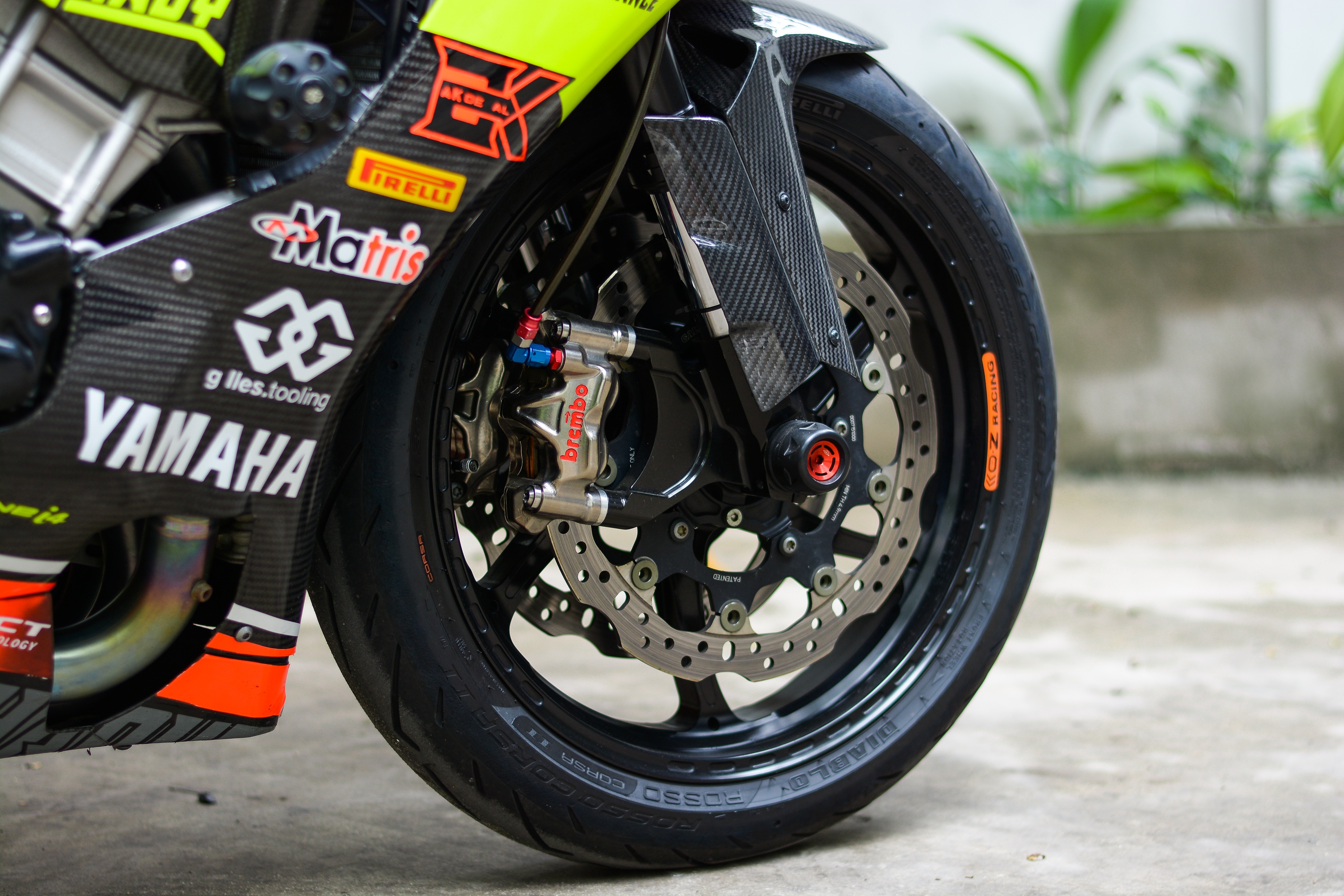 Yamaha YZF-R1 voi dan phu kien gan 500 trieu tai Viet Nam anh 3