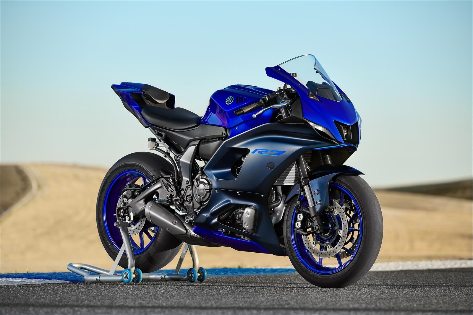 Yamaha YZF-R7 lộ diện ảnh 2 Yamaha YZF-R7 lo dien anh 2