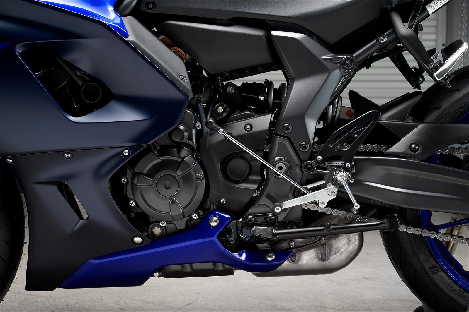 Yamaha YZF-R7 lộ diện ảnh 7 Yamaha YZF-R7 lo dien anh 7