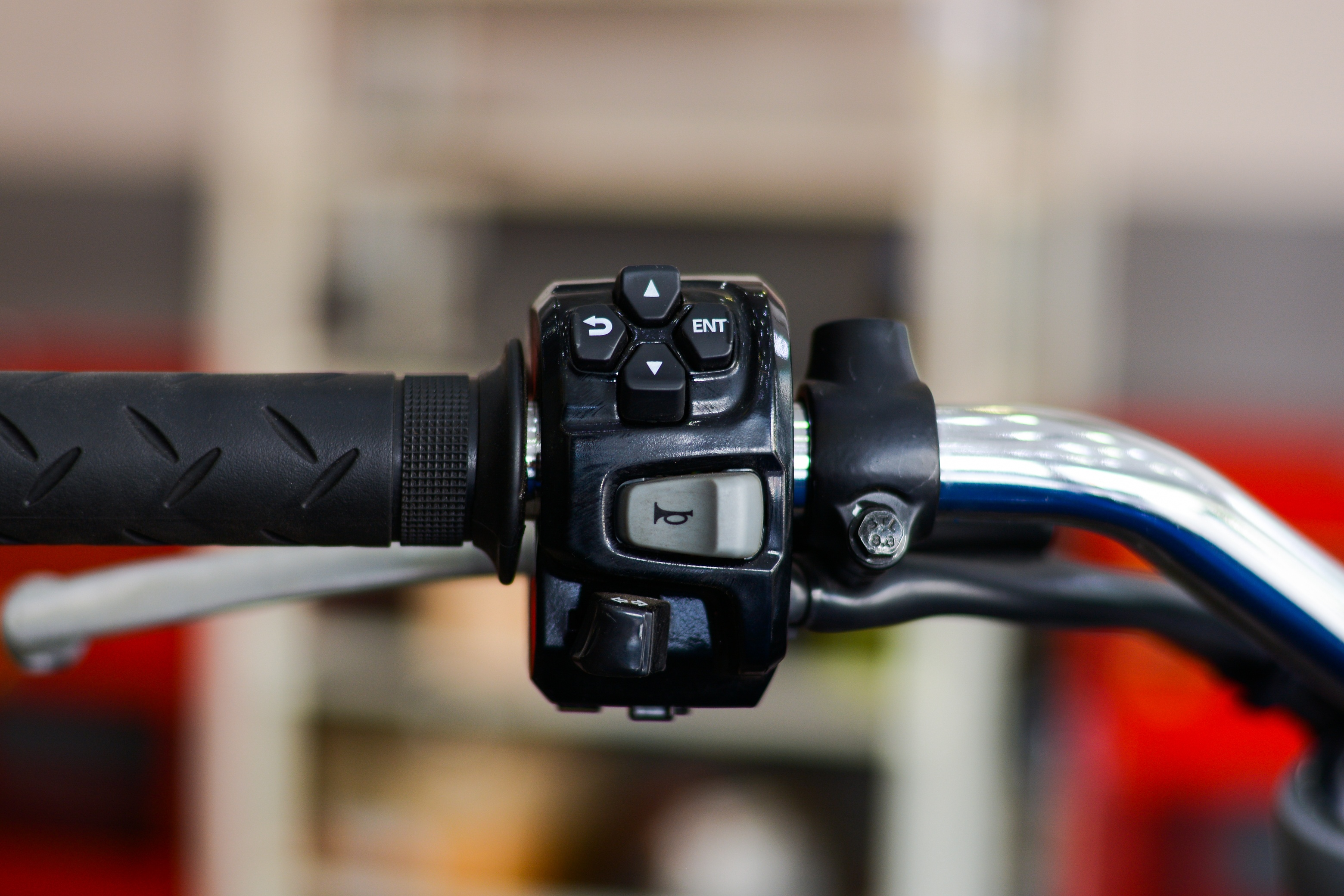 Honda H'ness CB350 DLX Pro xuất hiện tại Việt Nam ảnh 6 Honda H'ness CB350 DLX Pro xuat hien tai Viet Nam anh 6