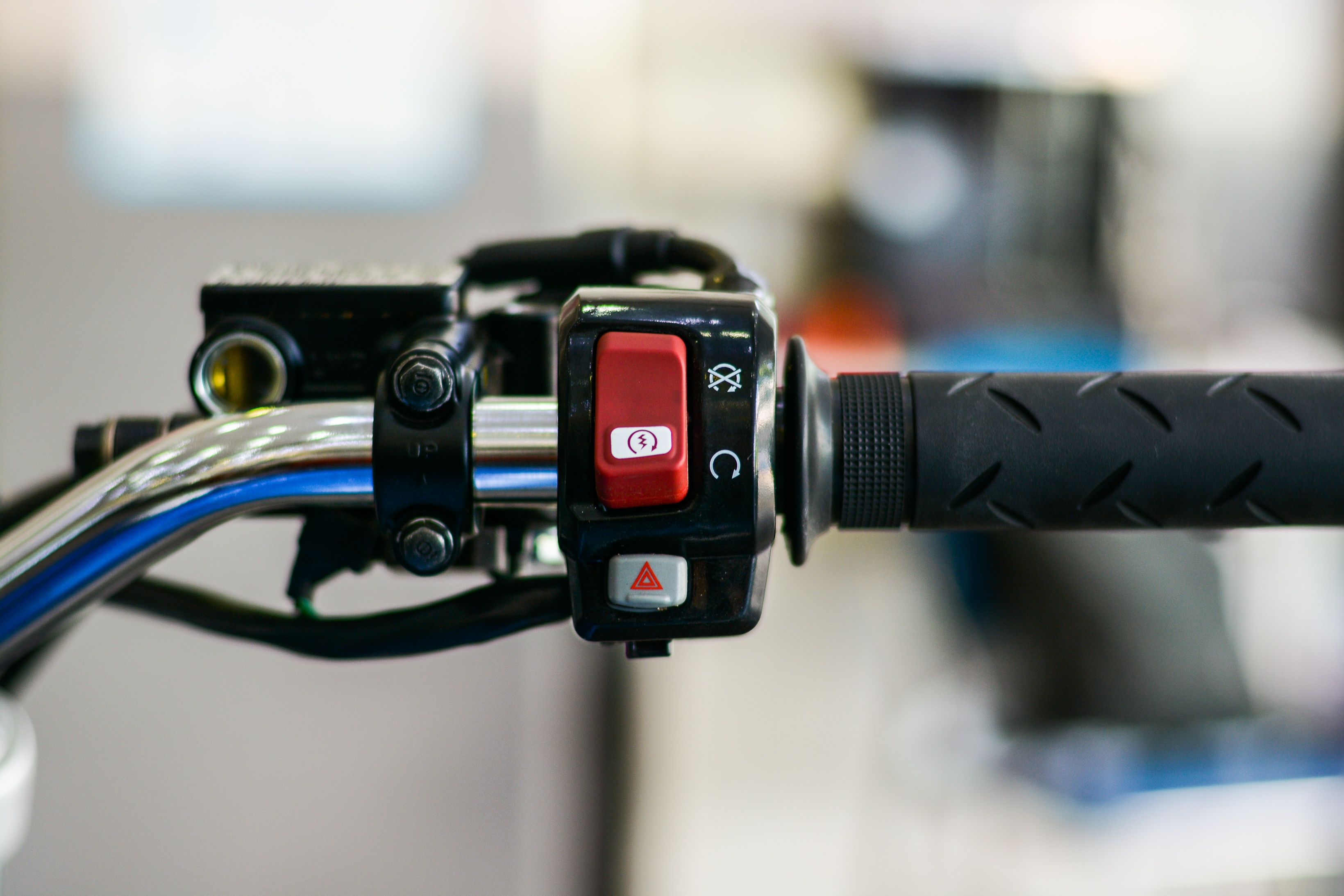 Honda H'ness CB350 DLX Pro xuất hiện tại Việt Nam ảnh 7 Honda H'ness CB350 DLX Pro xuat hien tai Viet Nam anh 7