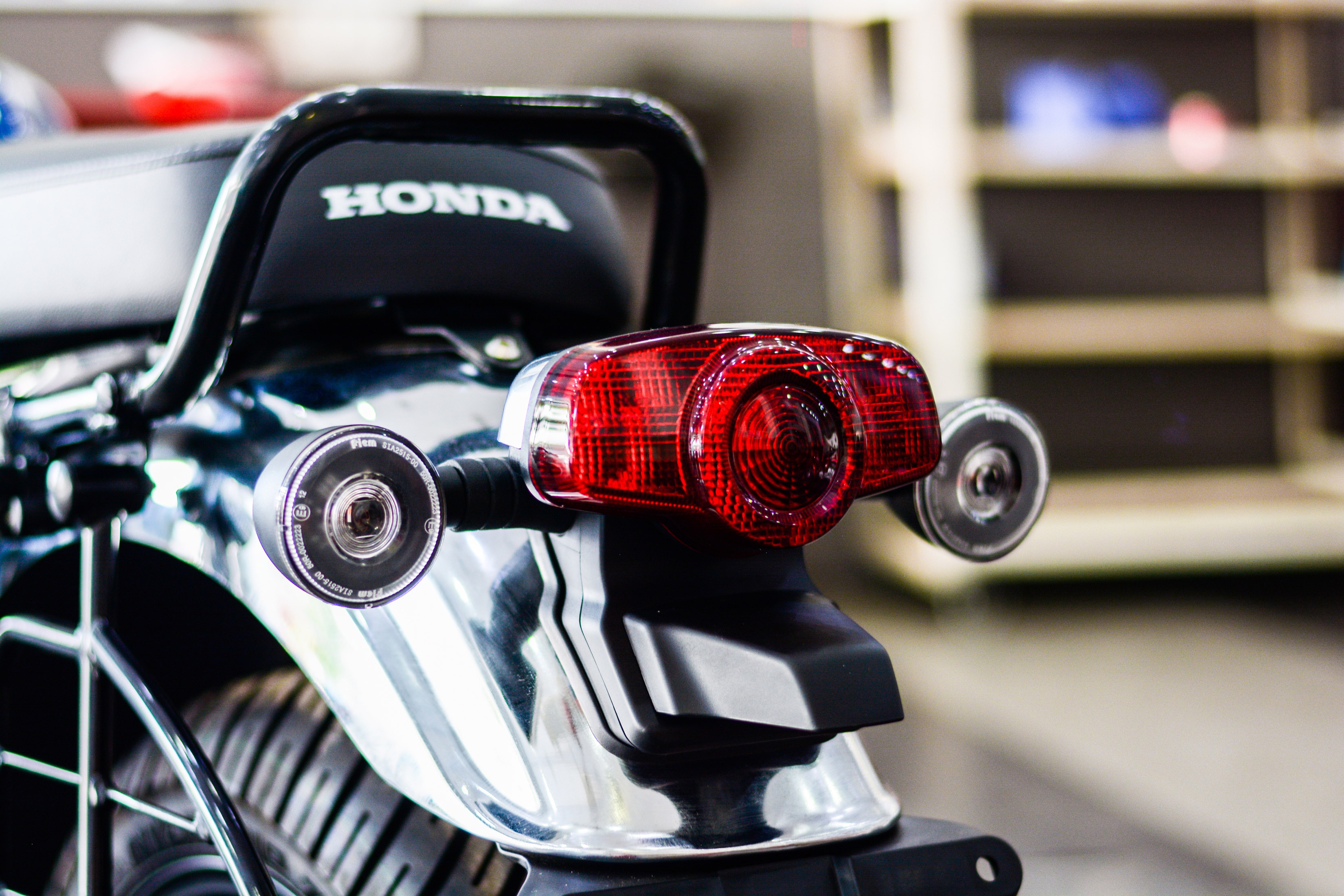 Honda H'ness CB350 DLX Pro xuat hien tai Viet Nam anh 12