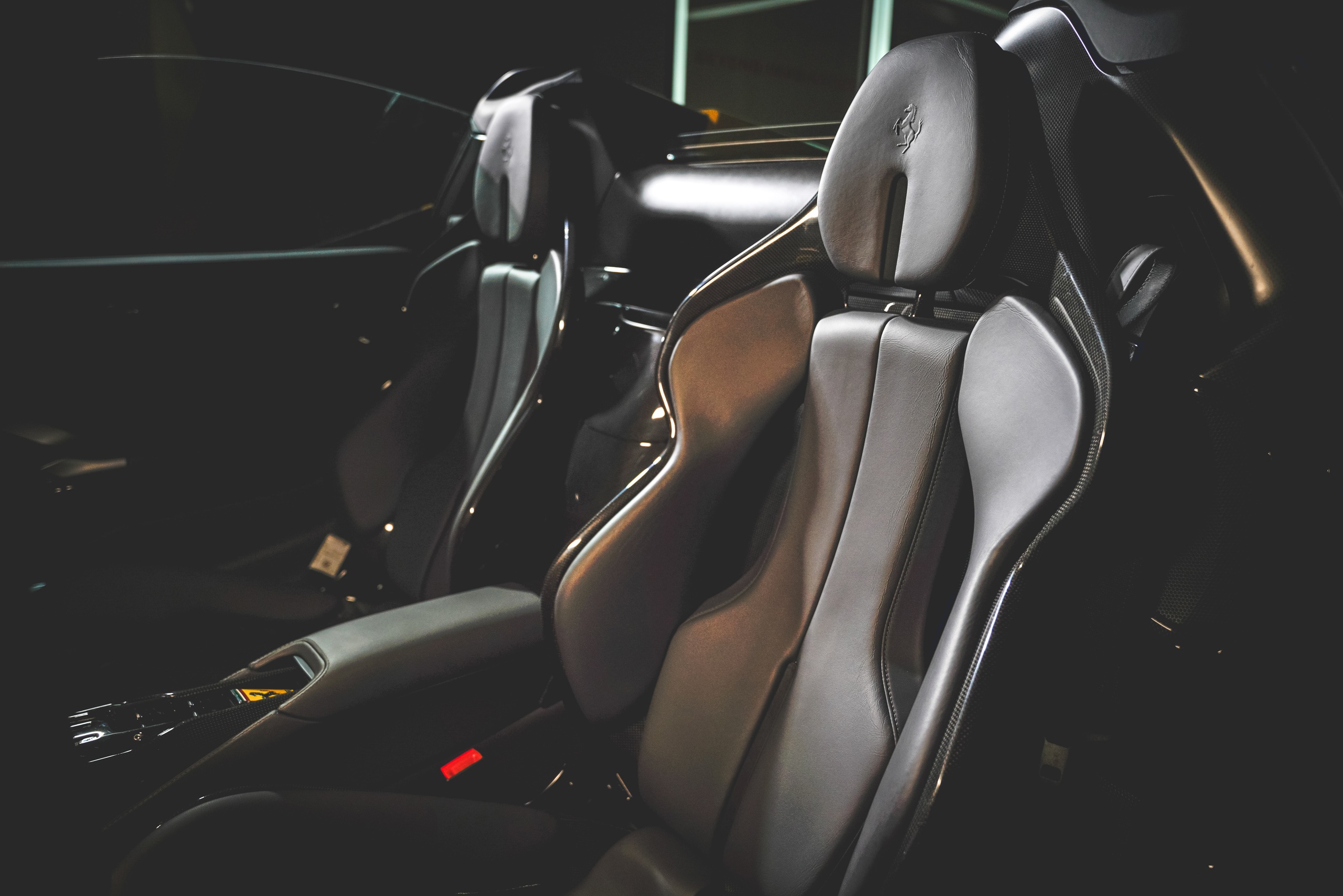 SF90 Spider co gia khoi diem hon 500.000 USD anh 6